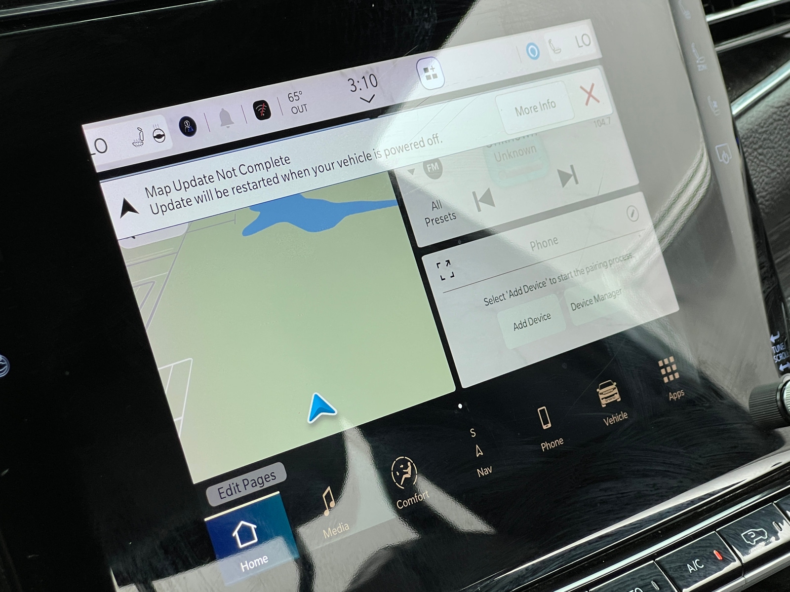 Thumbnail: 2022 Jeep Wagoneer - 3