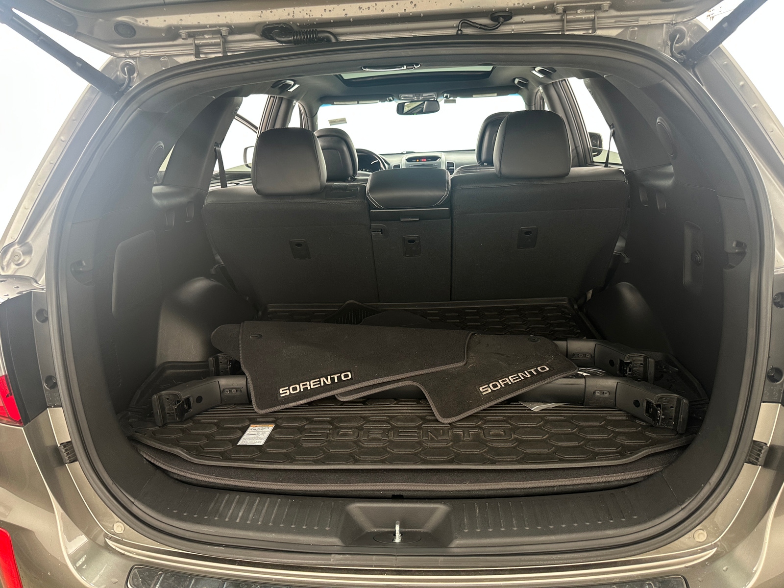 Thumbnail: 2014 Kia Sorento - 6