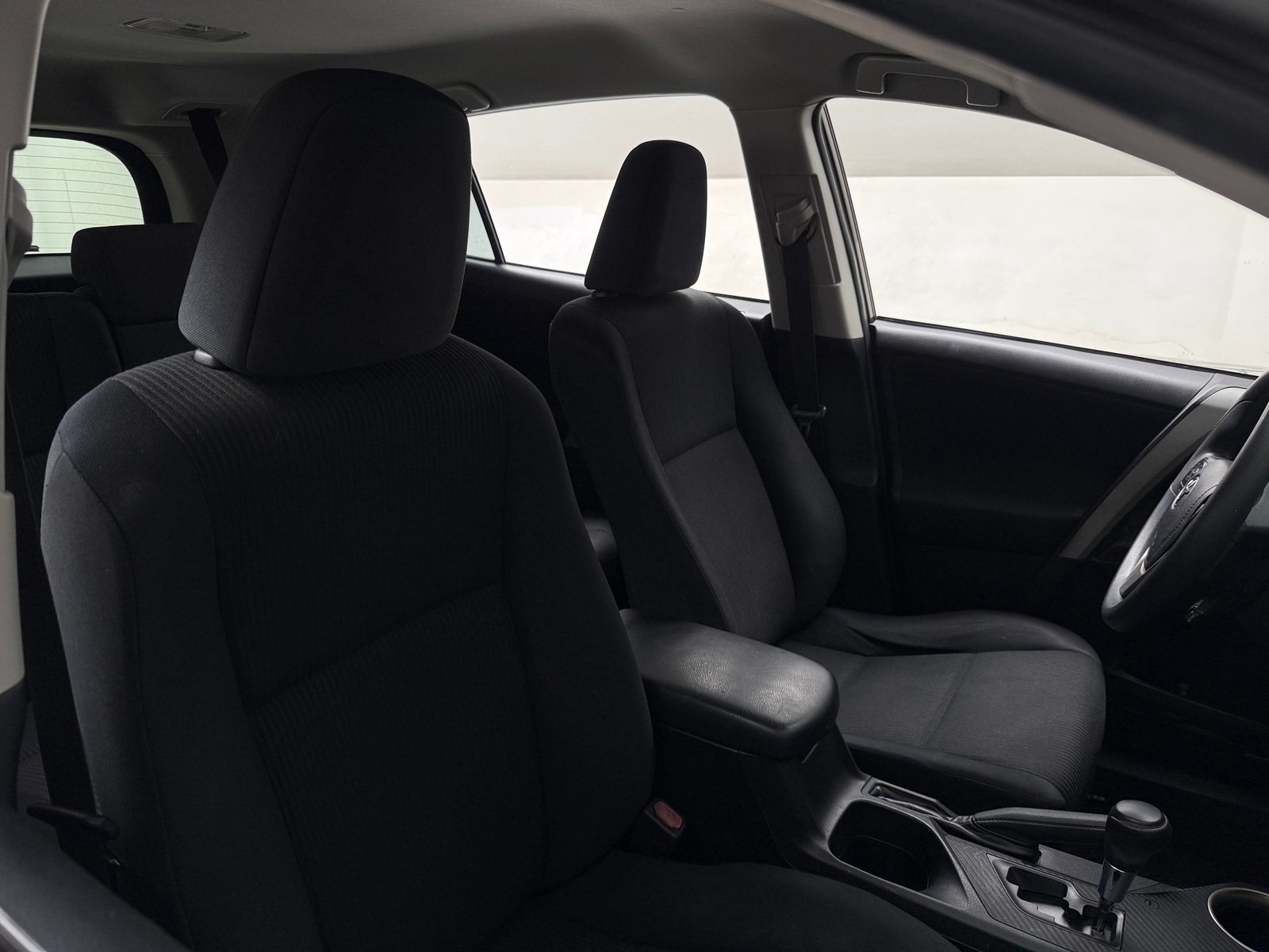 Thumbnail: 2014 Toyota RAV4 - 2