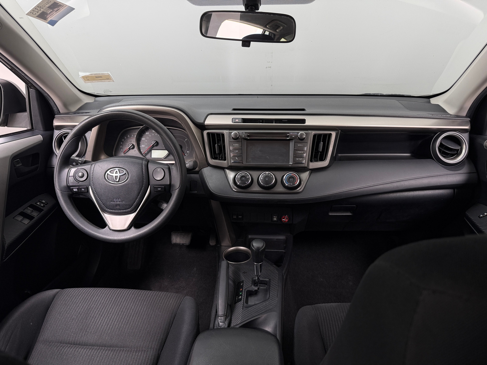 Thumbnail: 2014 Toyota RAV4 - 3