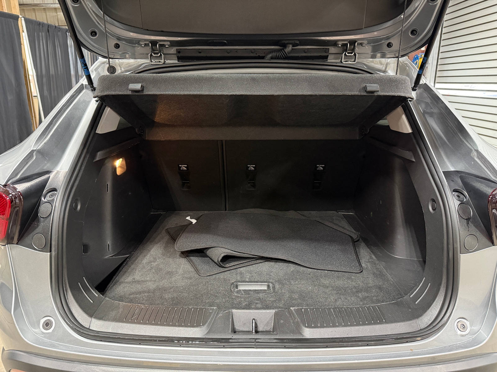 Thumbnail: 2025 Chevrolet Trax - 7