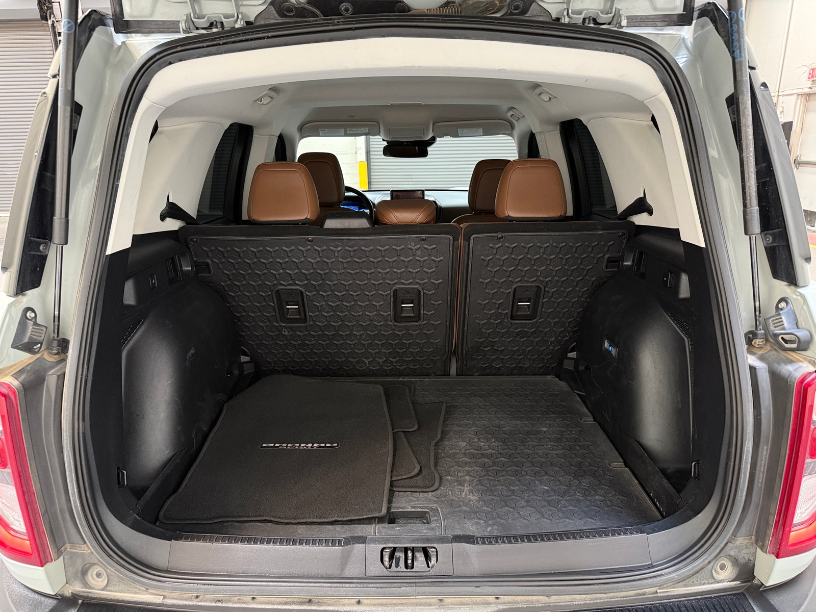 Thumbnail: 2022 Ford Bronco Sport - 6