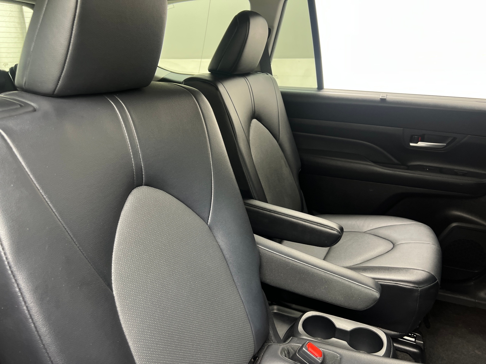 Thumbnail: 2024 Toyota Grand Highlander - 5