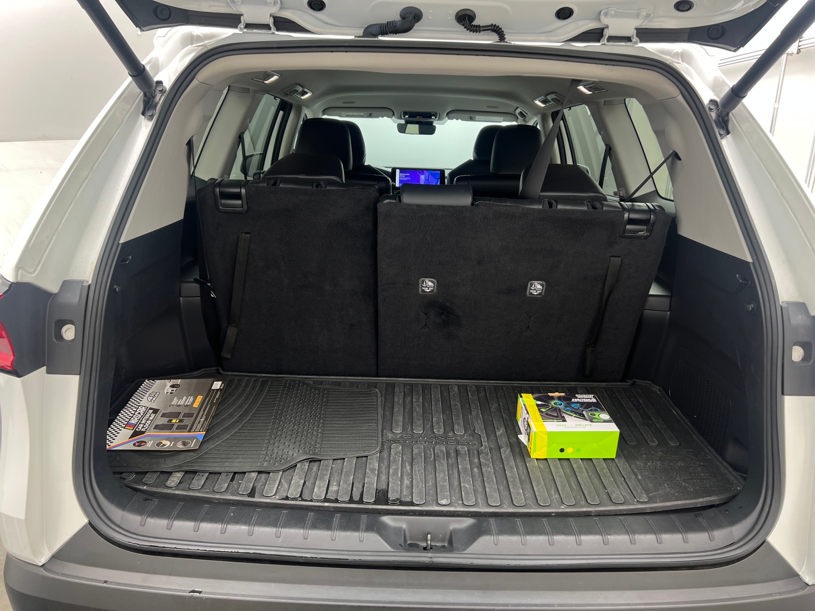 Thumbnail: 2024 Toyota Grand Highlander - 6