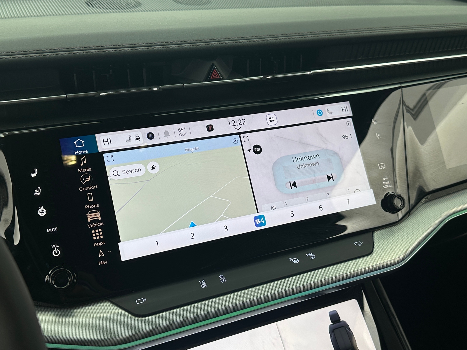 Thumbnail: 2024 Jeep Wagoneer S - 3