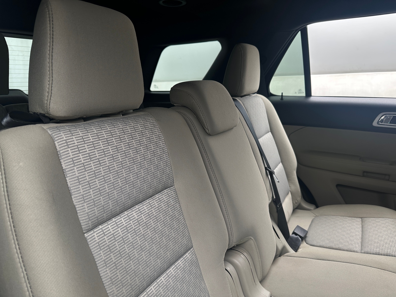 Thumbnail: 2015 Ford Explorer - 6