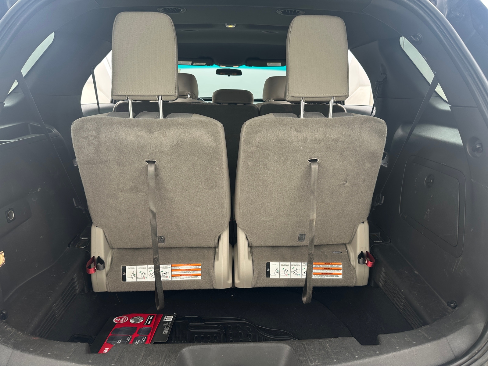 Thumbnail: 2015 Ford Explorer - 7