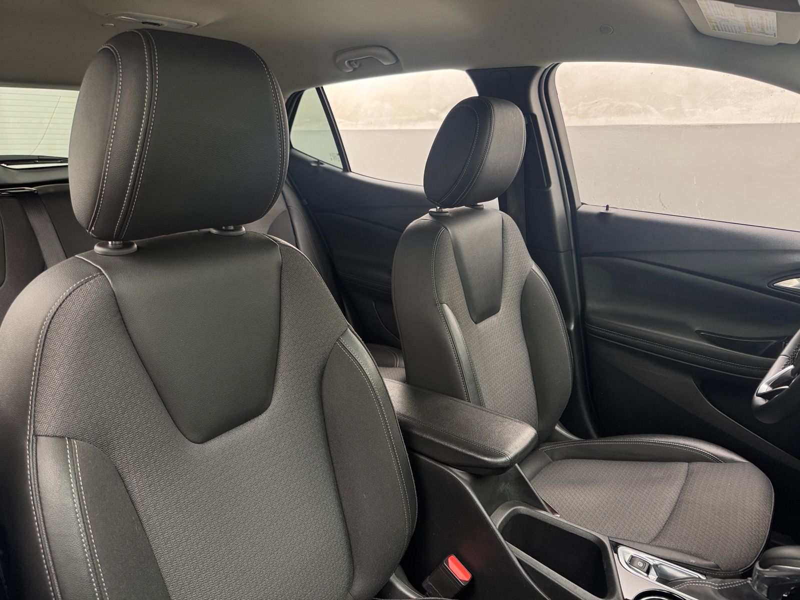 Thumbnail: 2025 Buick Encore GX - 2