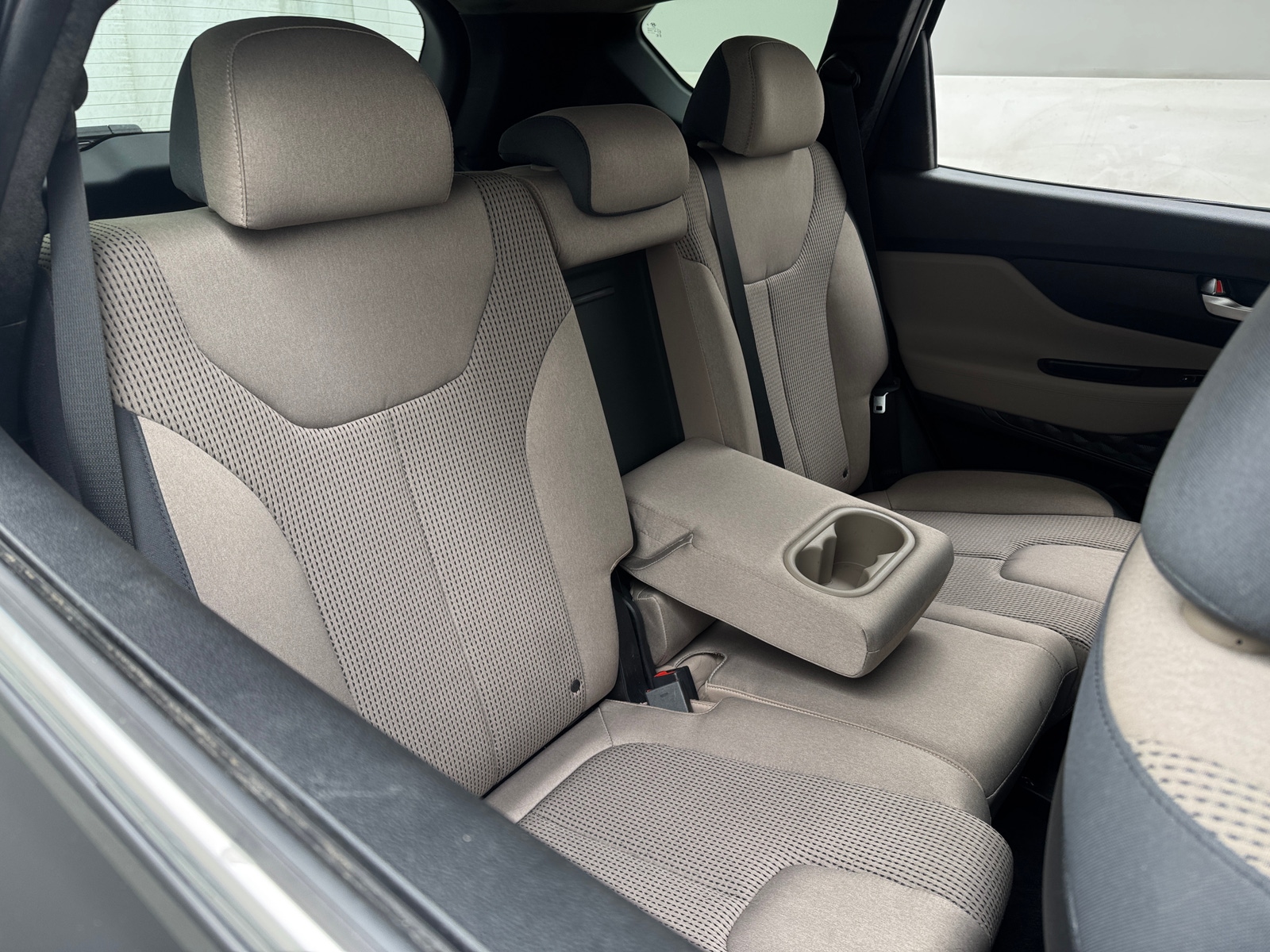 Thumbnail: 2022 Hyundai Santa Fe - 6