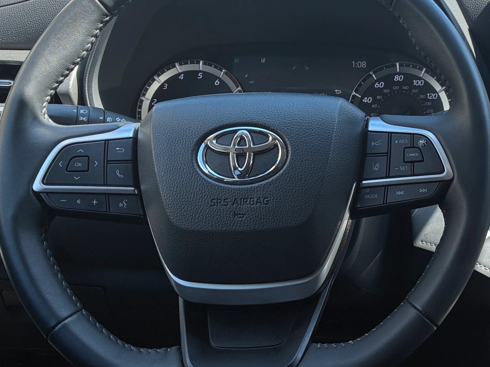 Thumbnail: 2025 Toyota Highlander - 5