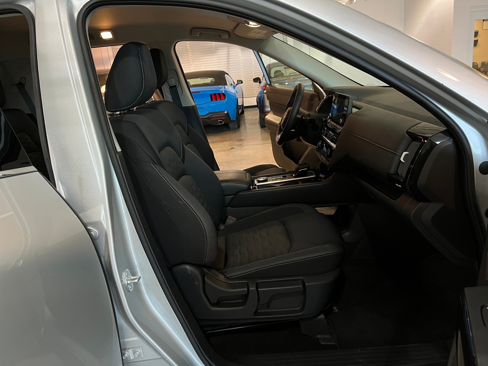 Thumbnail: 2025 Nissan Pathfinder - 2