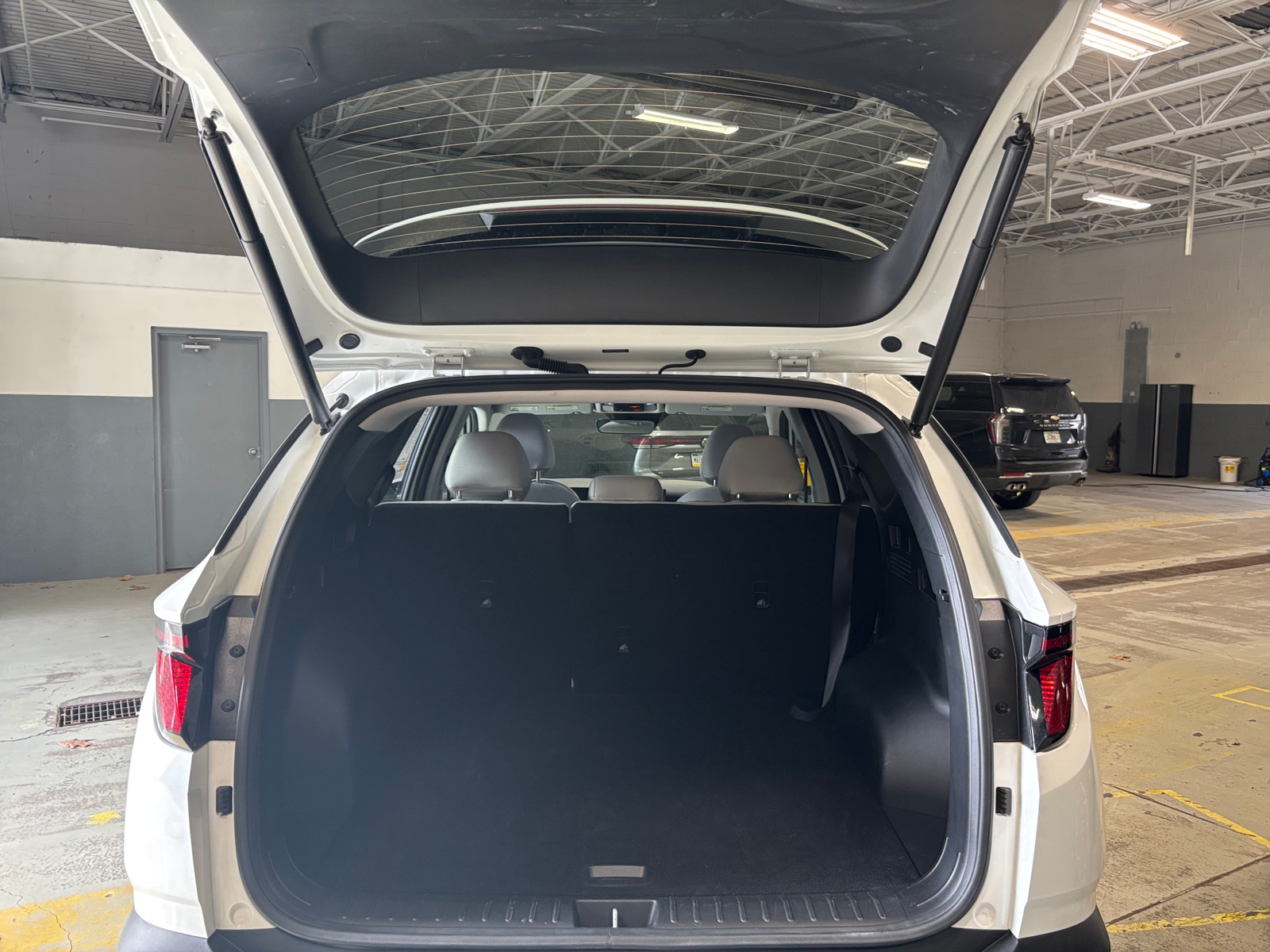 Thumbnail: 2025 Hyundai Tucson - 6