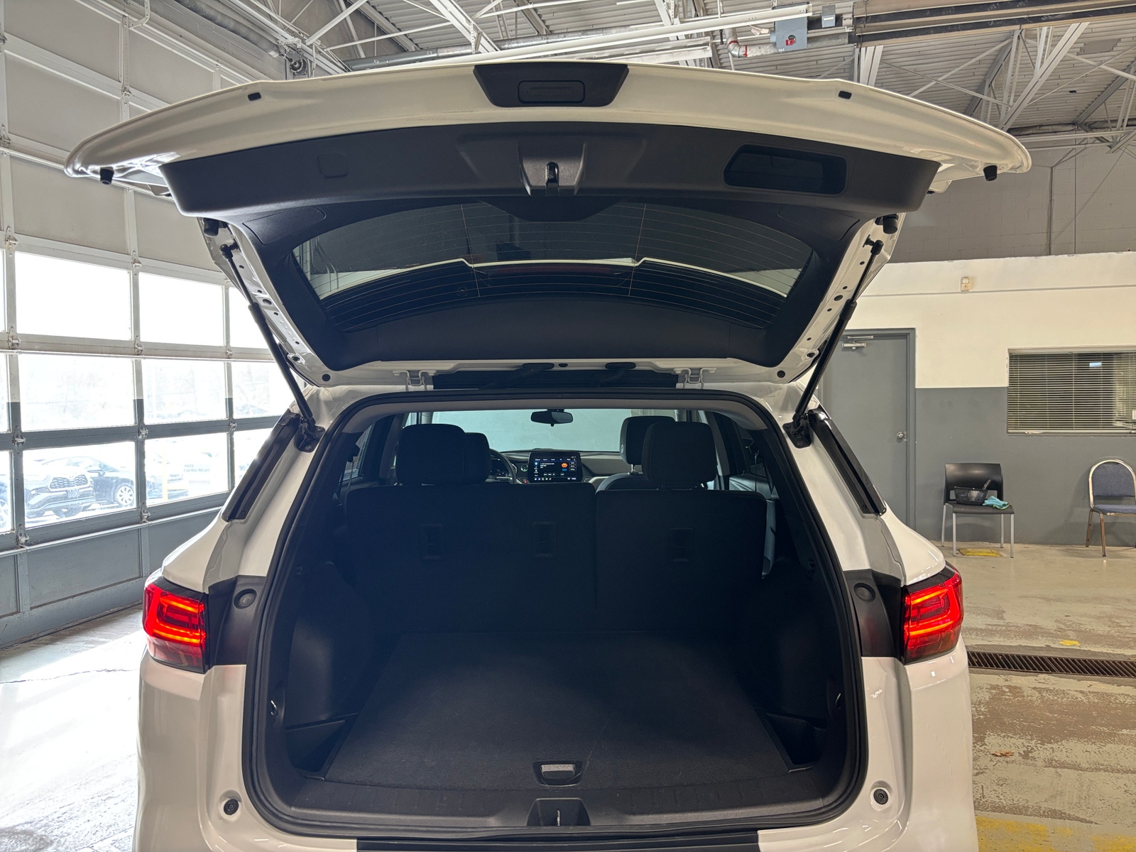 Thumbnail: 2025 Chevrolet Blazer - 6