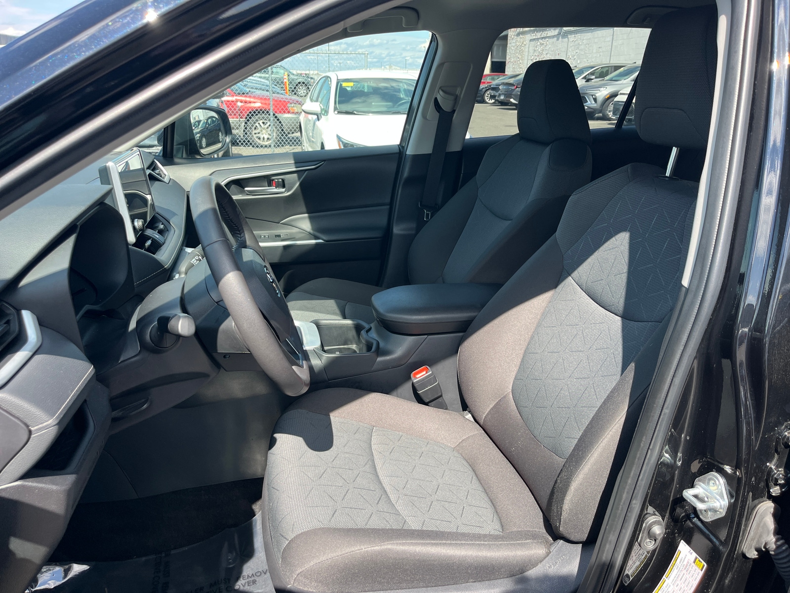 Thumbnail: 2025 Toyota RAV4 - 2