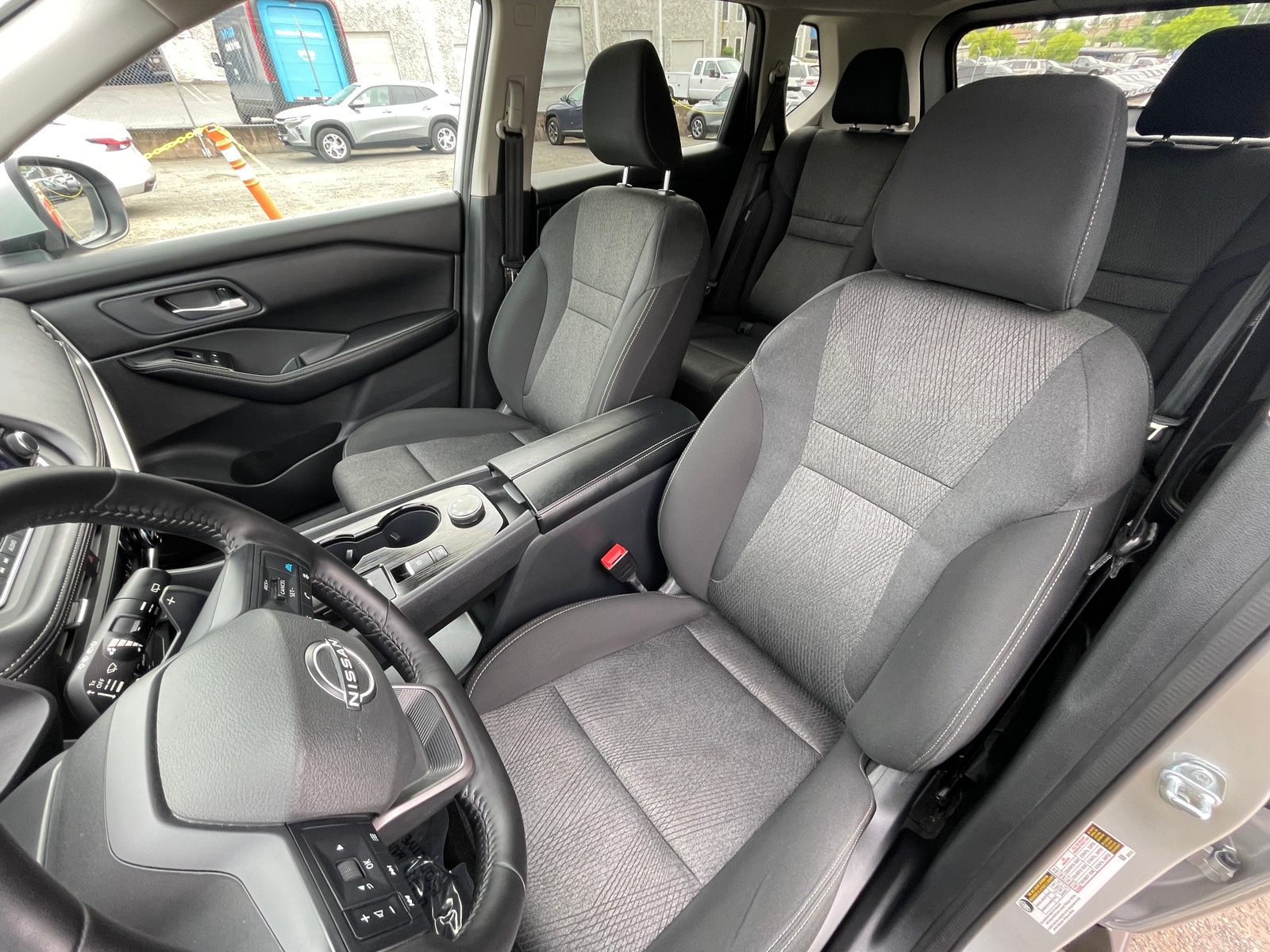 Thumbnail: 2025 Nissan Rogue - 2