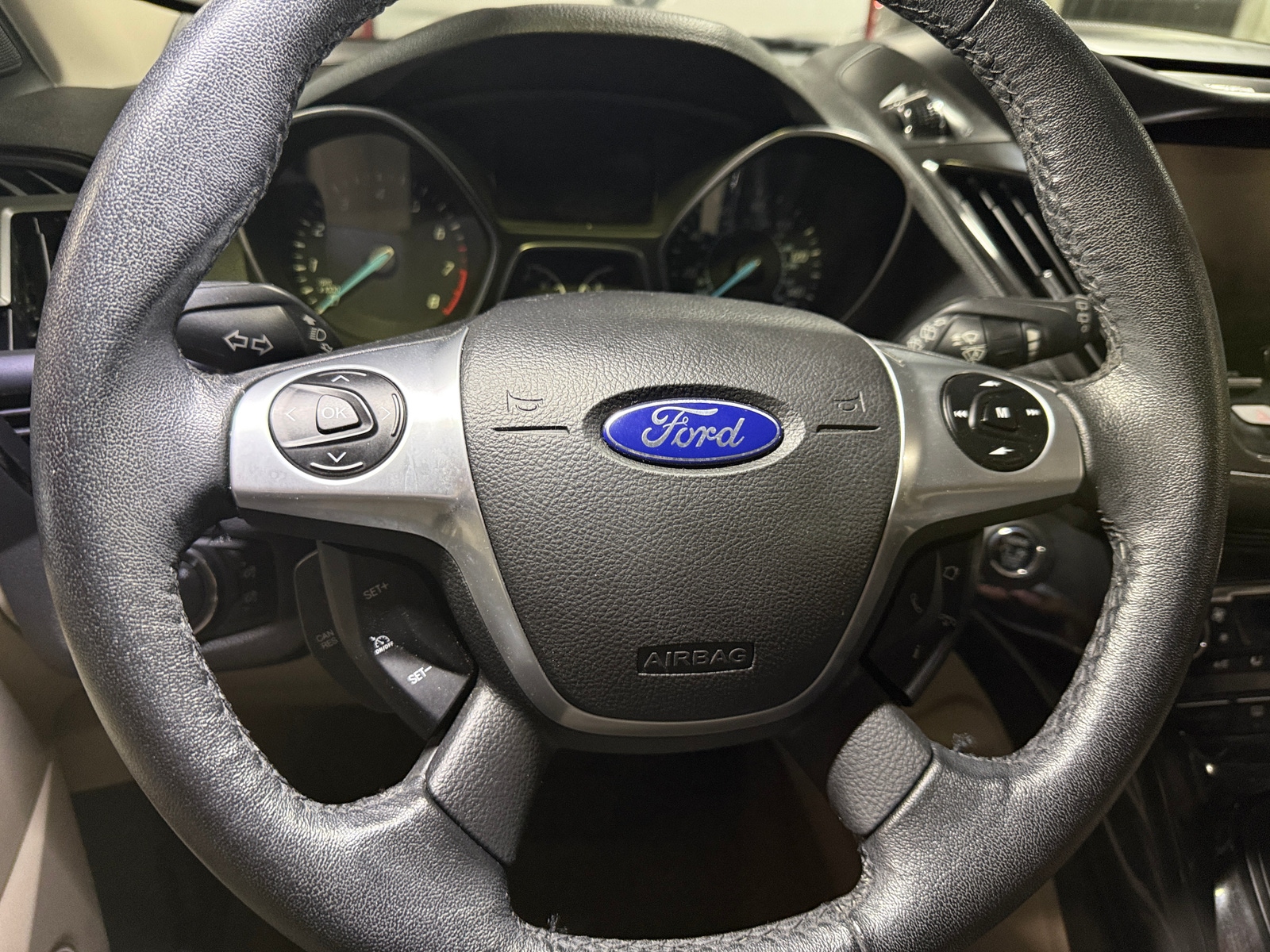 Thumbnail: 2014 Ford Escape - 4