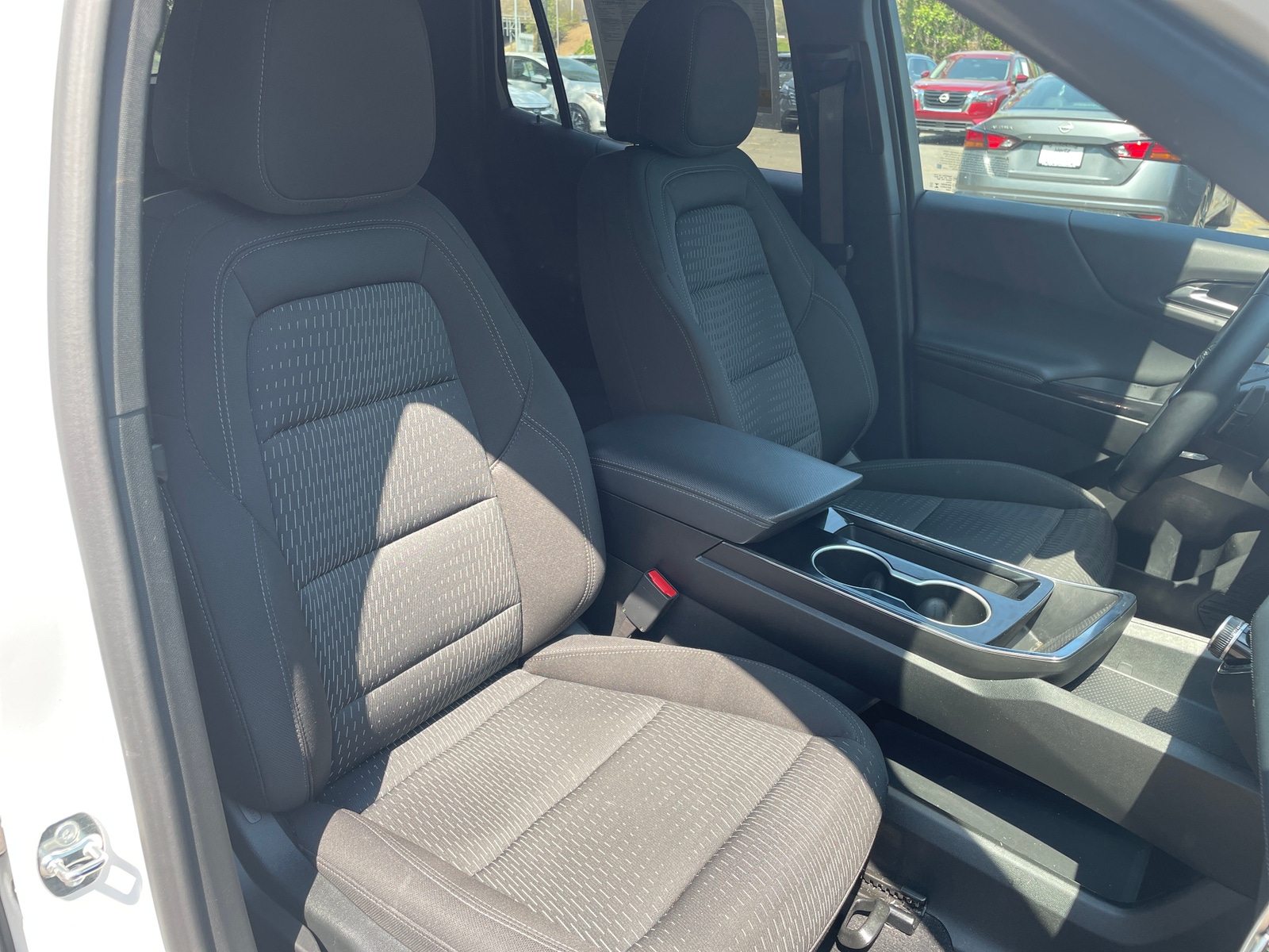 Thumbnail: 2025 Chevrolet Equinox - 2