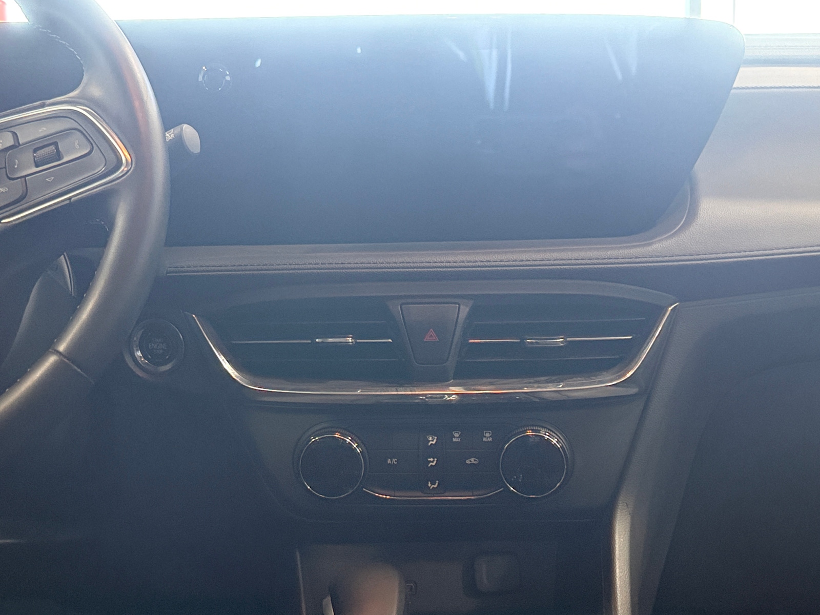 Thumbnail: 2025 Buick Encore GX - 3