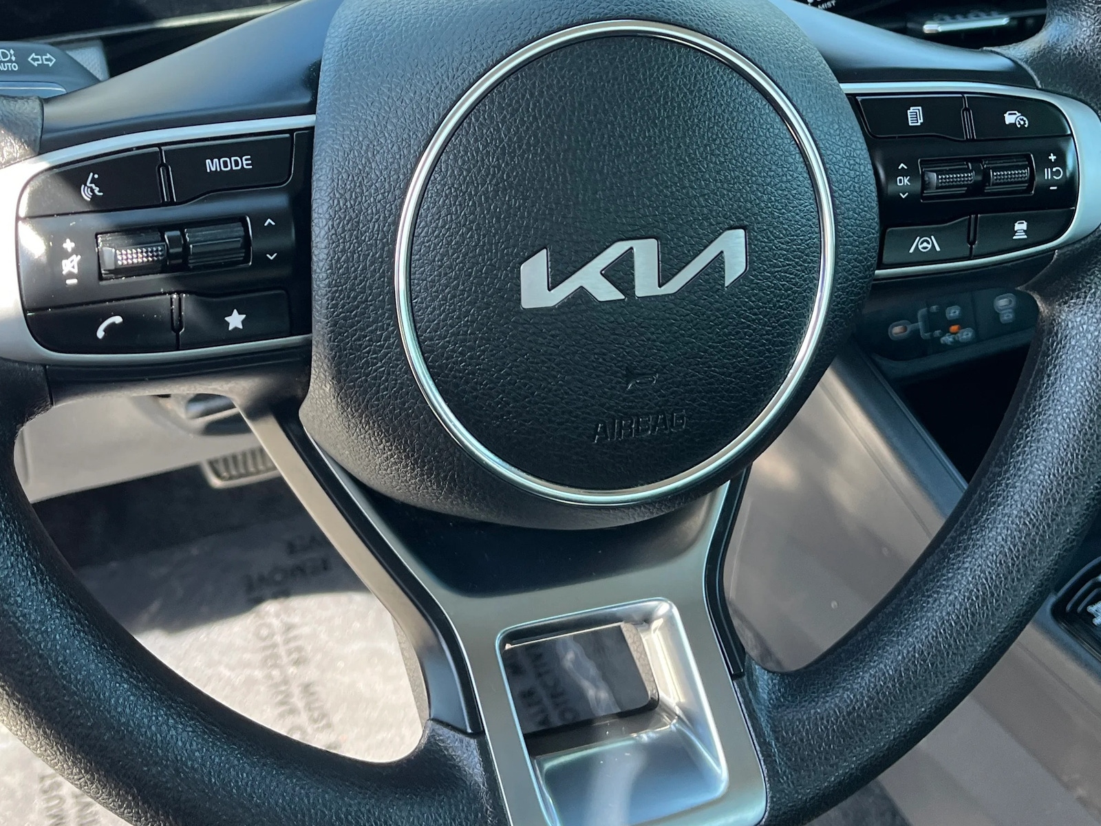 Thumbnail: 2025 Kia K5 - 5