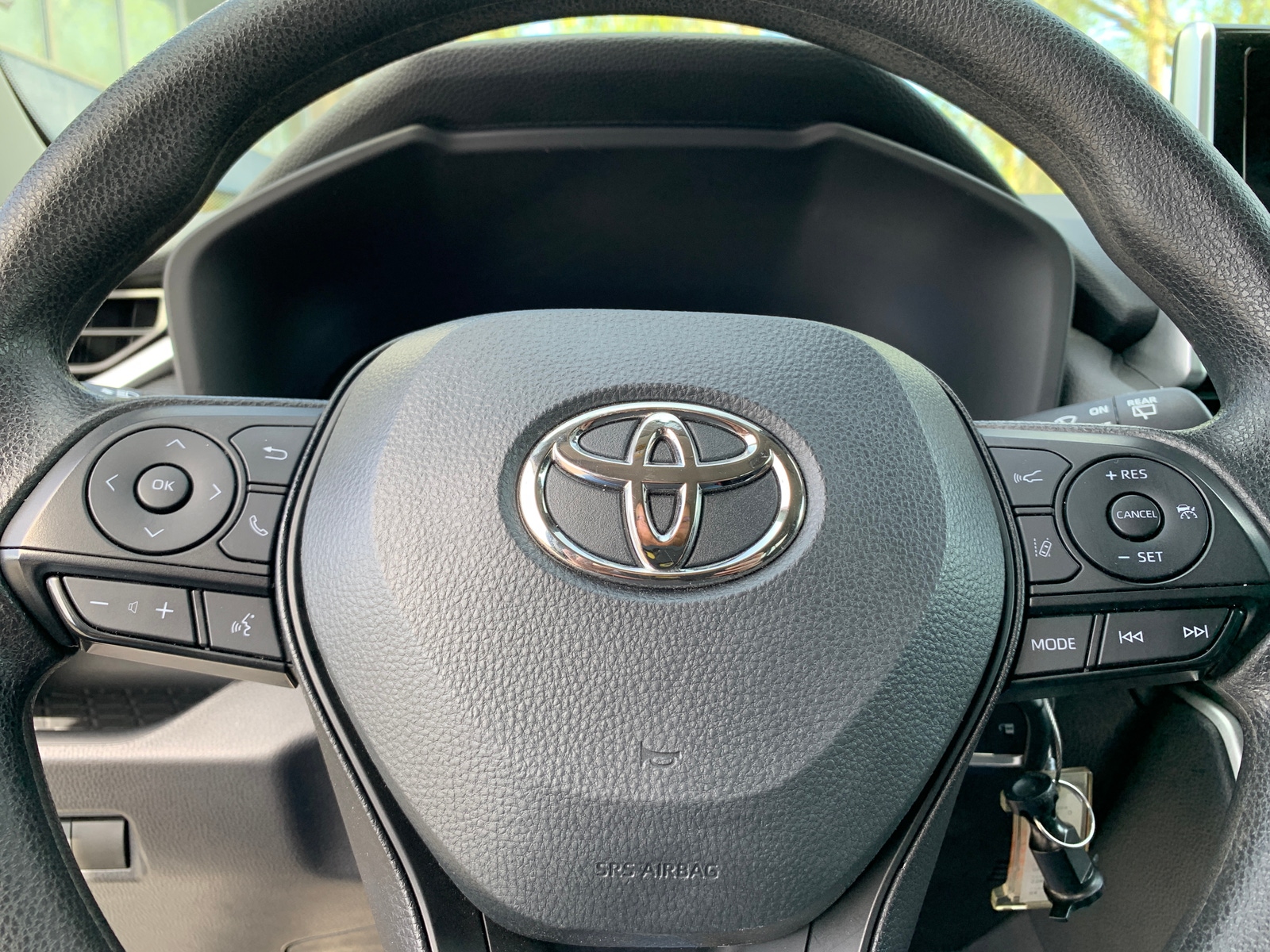 Thumbnail: 2025 Toyota RAV4 - 5