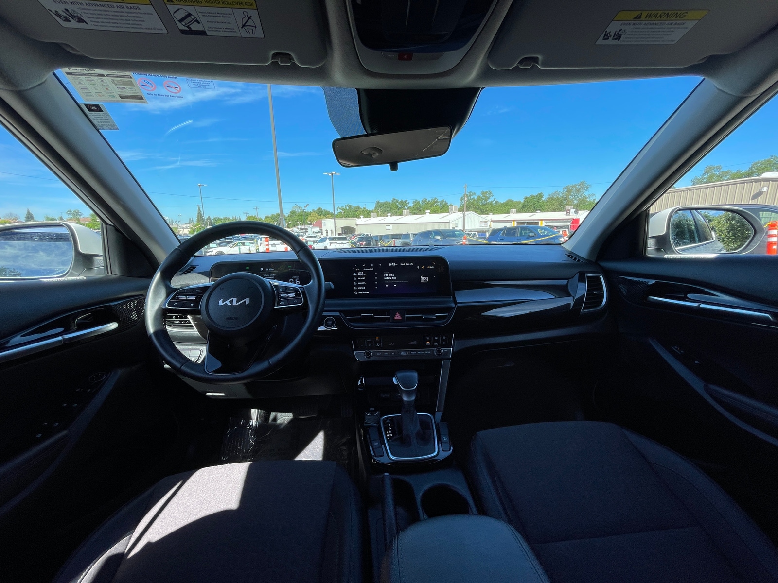 Thumbnail: 2025 Kia Seltos - 3