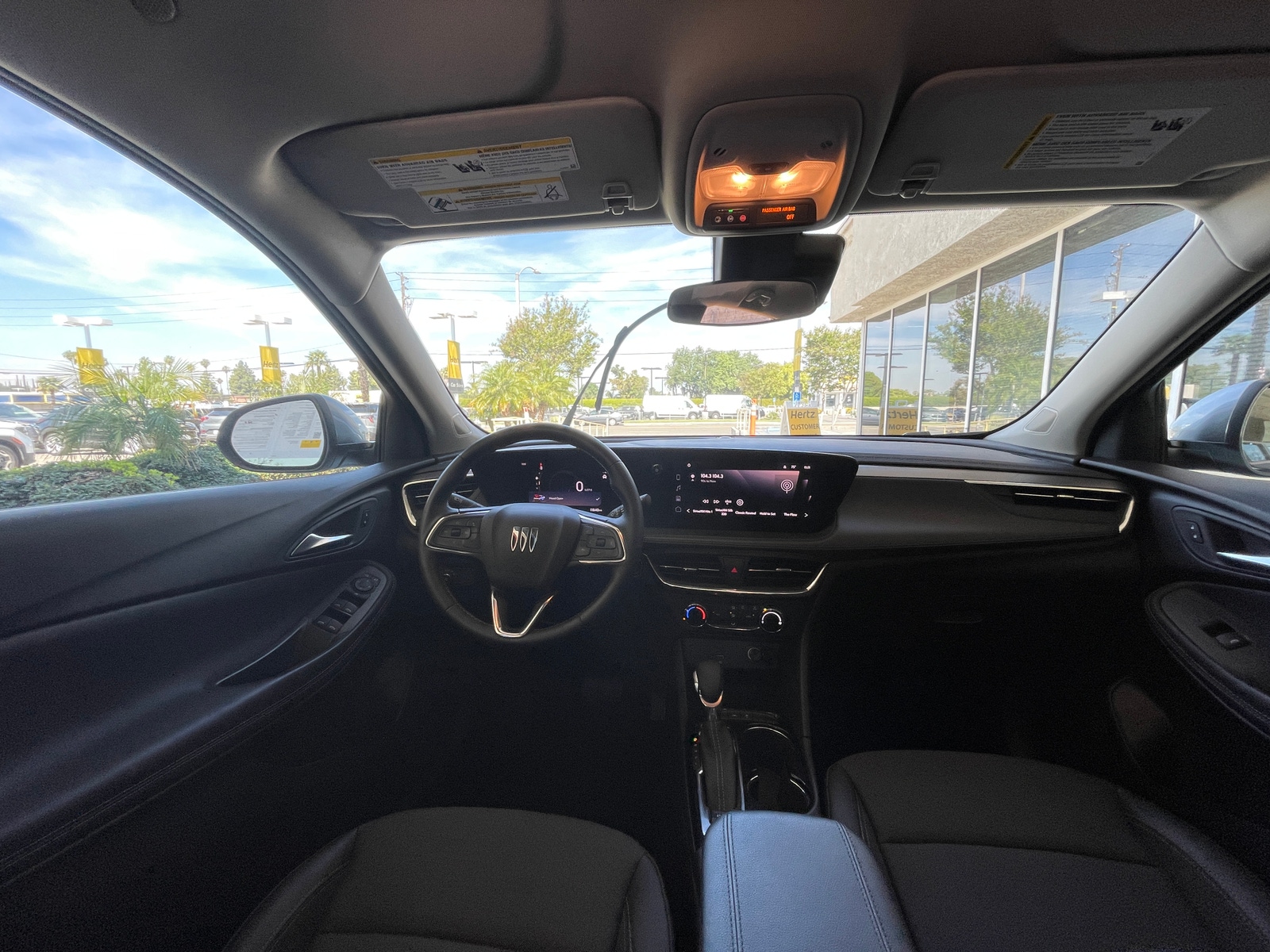 Thumbnail: 2025 Buick Encore GX - 3