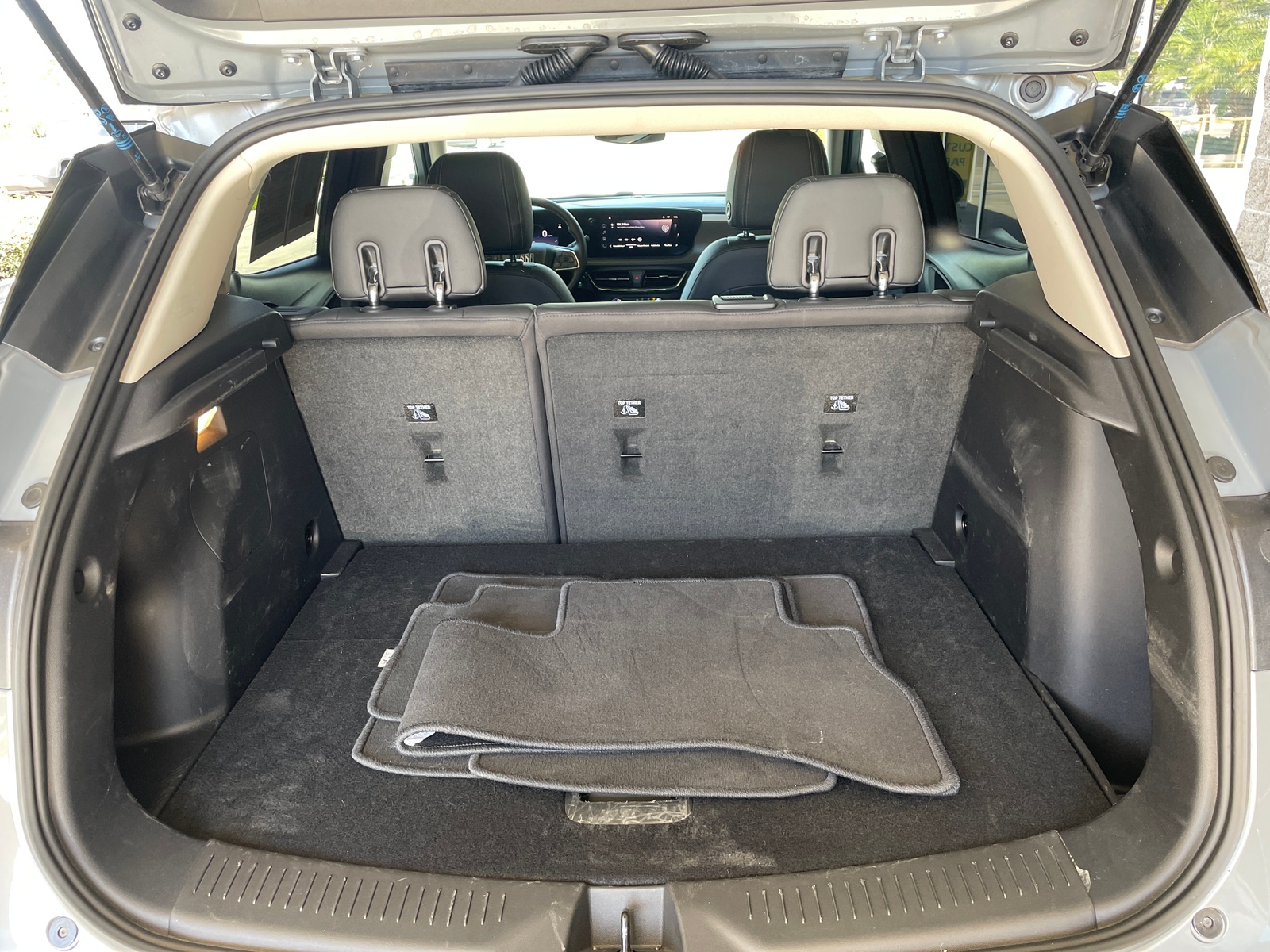 Thumbnail: 2025 Buick Encore GX - 6