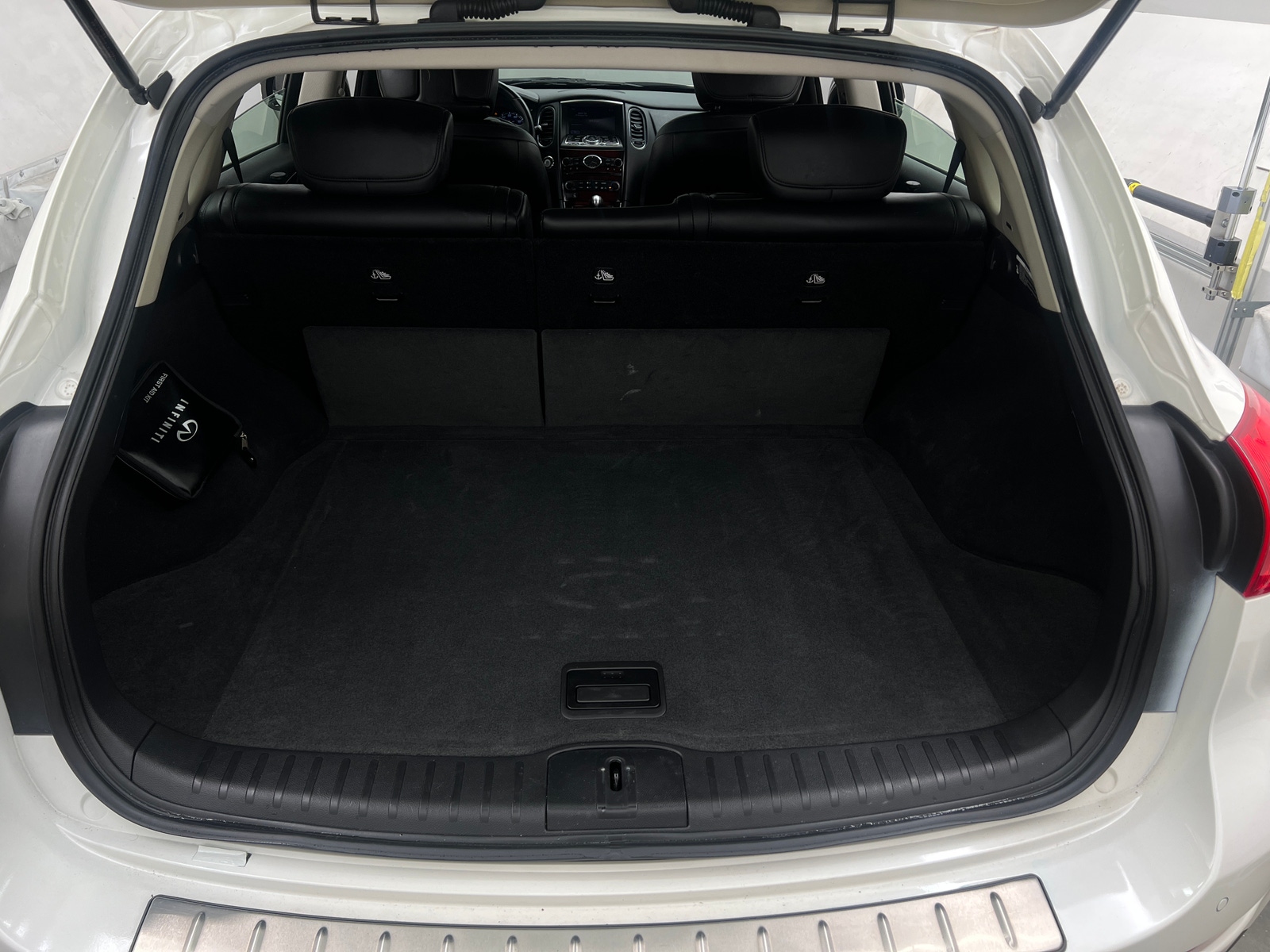 Thumbnail: 2017 INFINITI QX50 - 6