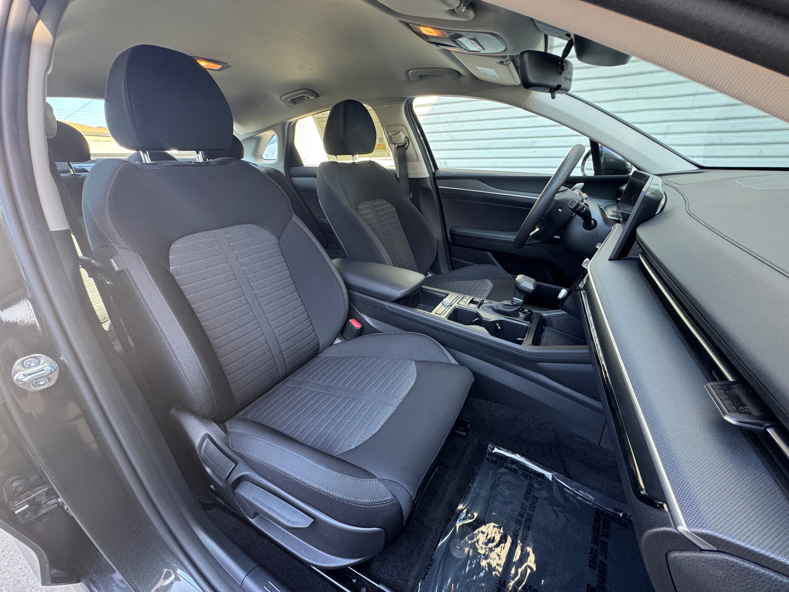 Thumbnail: 2025 Kia K5 - 2