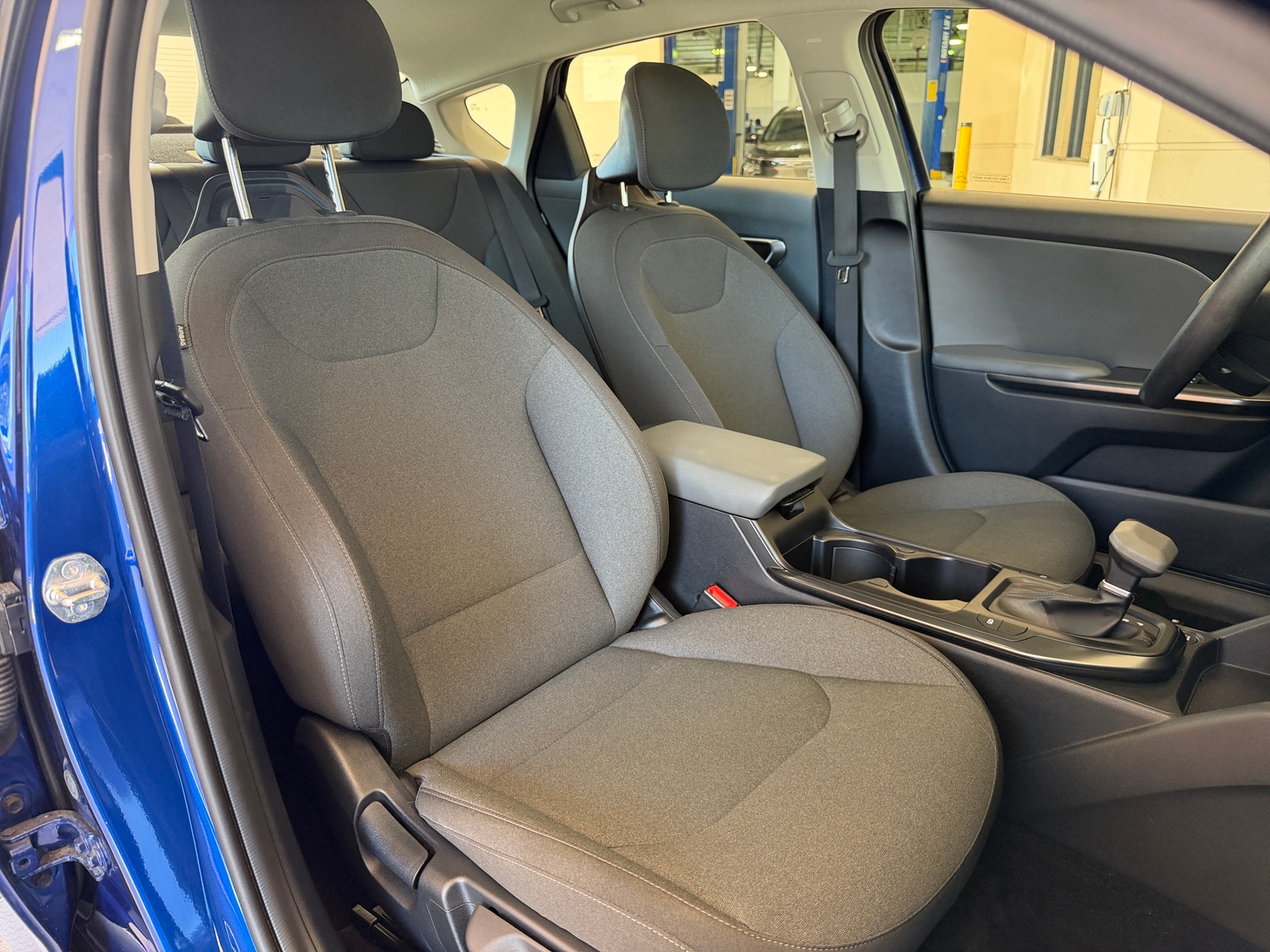 Thumbnail: 2025 Kia K4 - 2