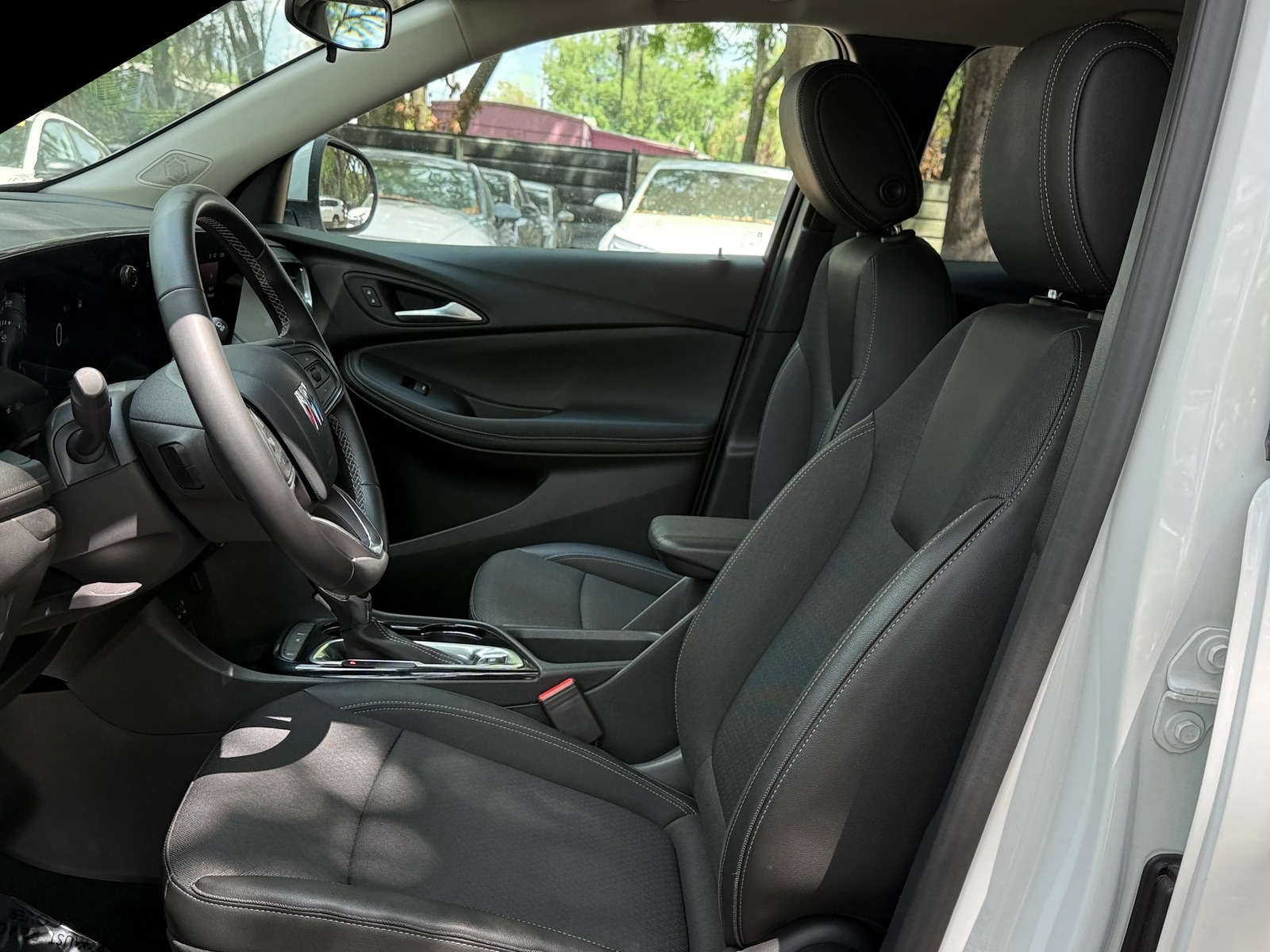 Thumbnail: 2025 Buick Encore GX - 2