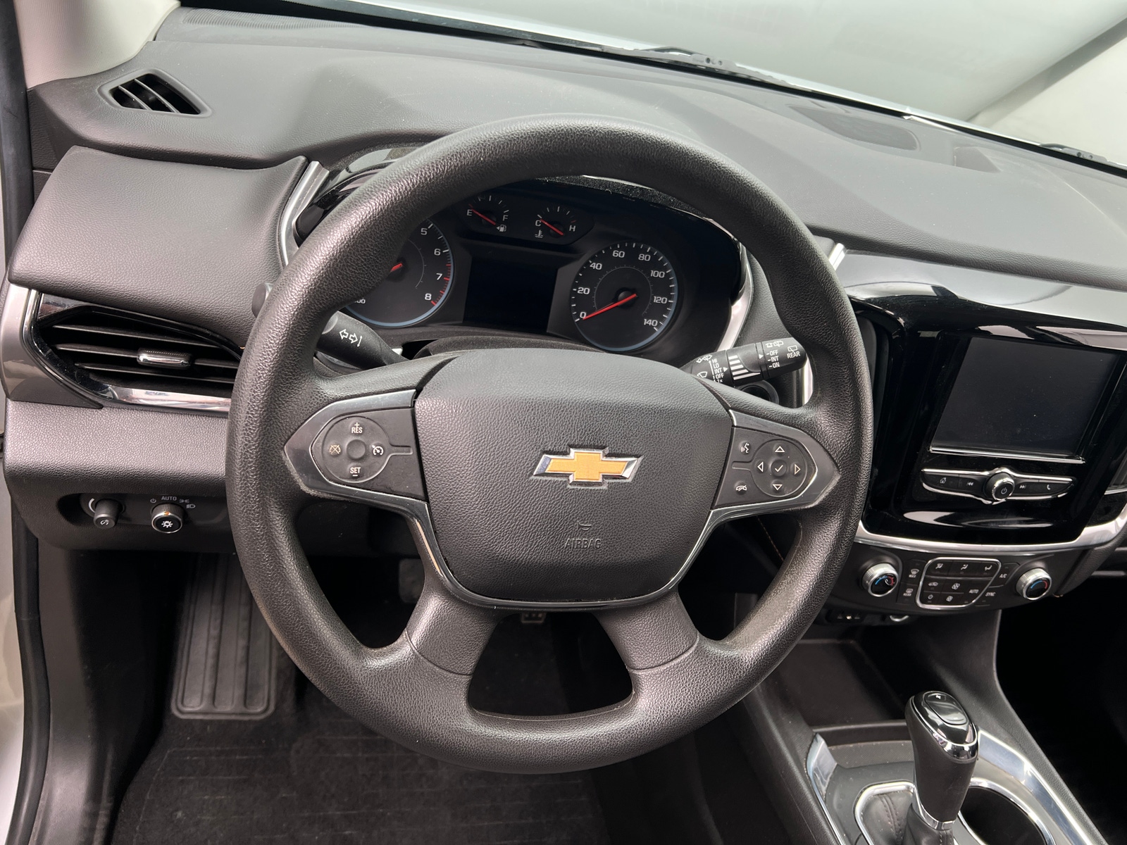 Thumbnail: 2018 Chevrolet Traverse - 5