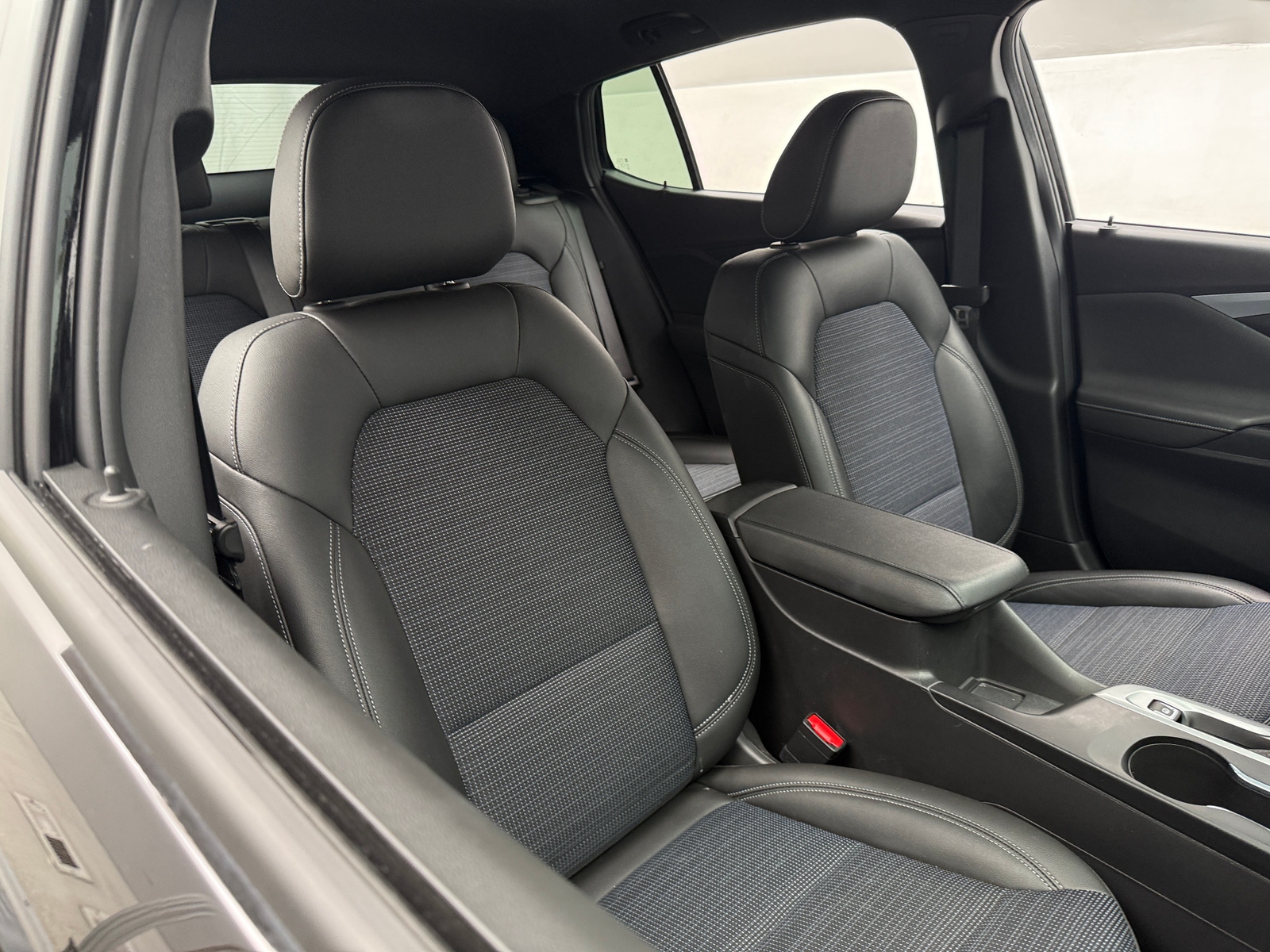 Thumbnail: 2025 Buick Envista - 2