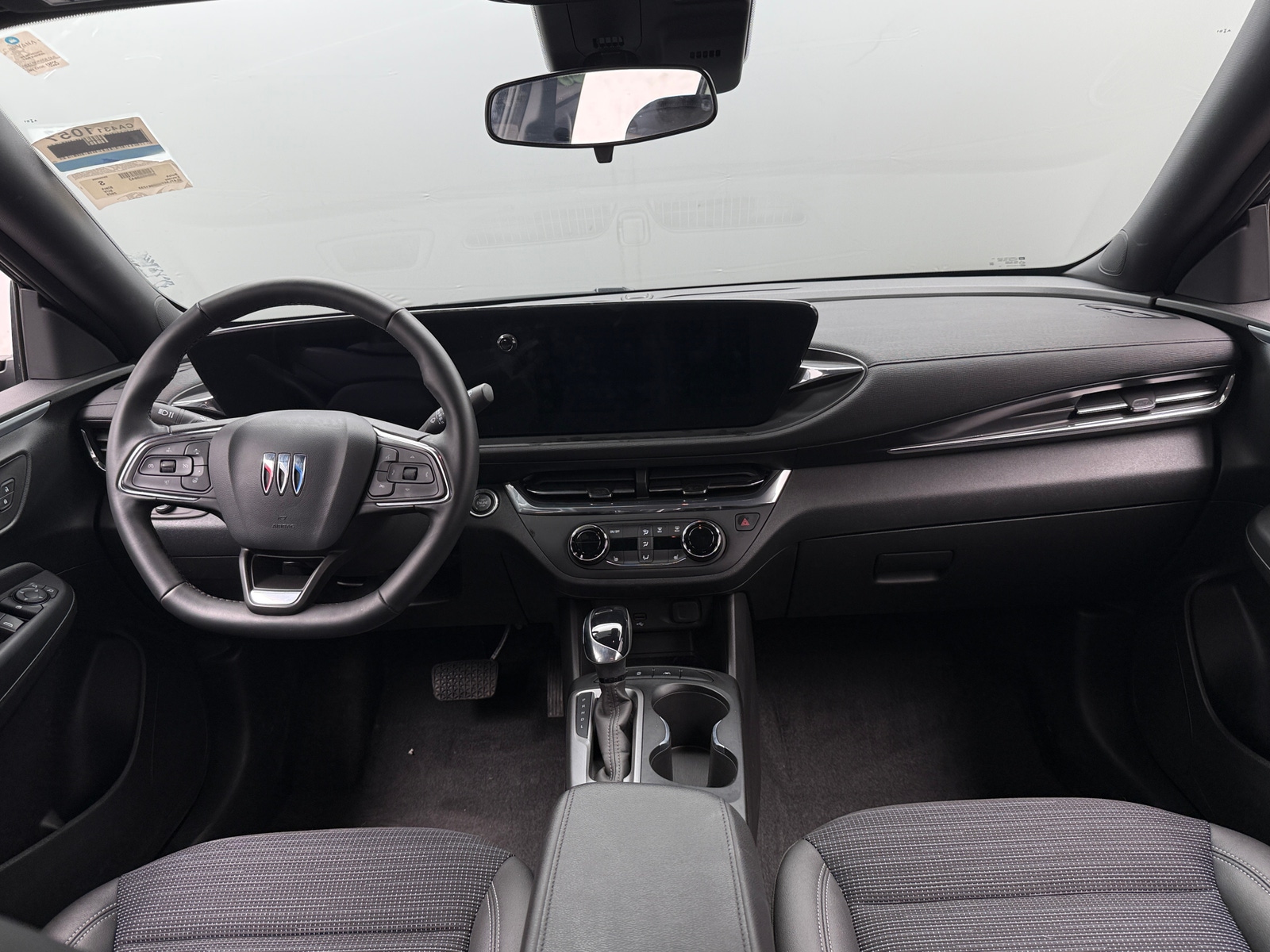 Thumbnail: 2025 Buick Envista - 3