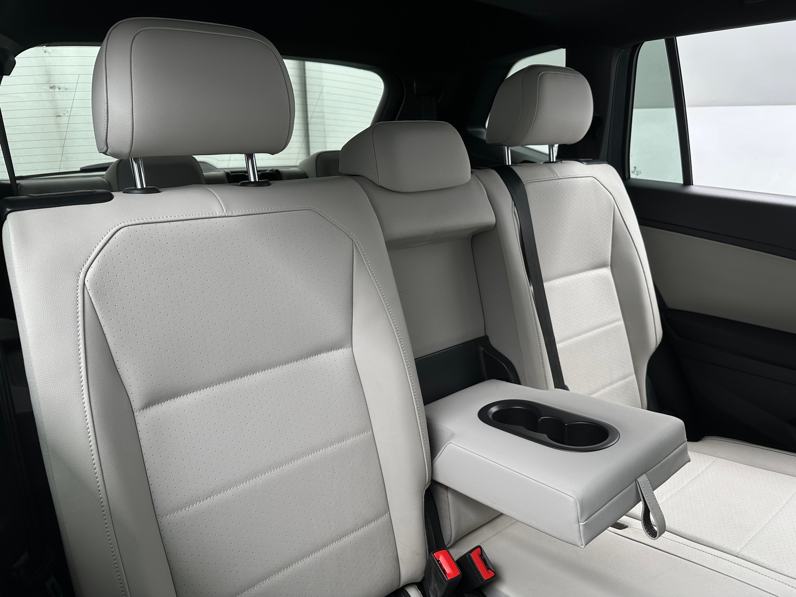 Thumbnail: 2020 Volkswagen Tiguan - 5