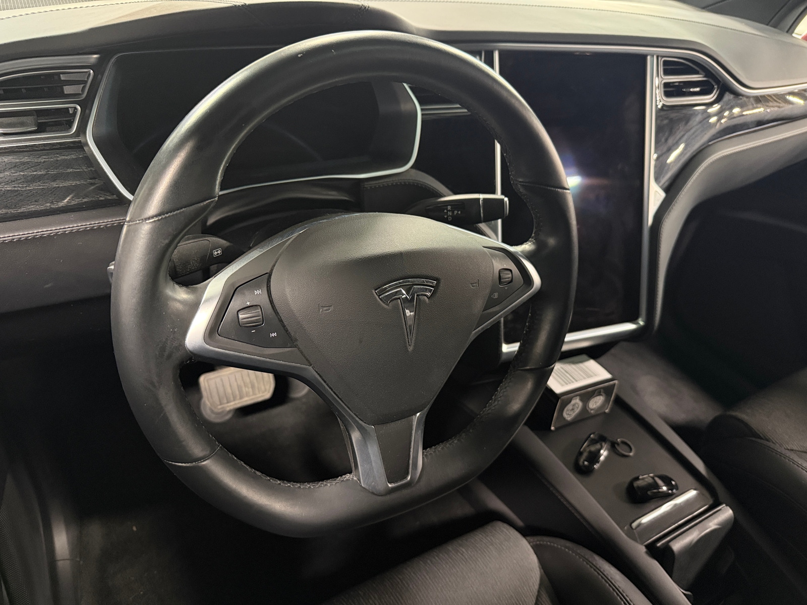 Thumbnail: 2017 Tesla Model X - 4