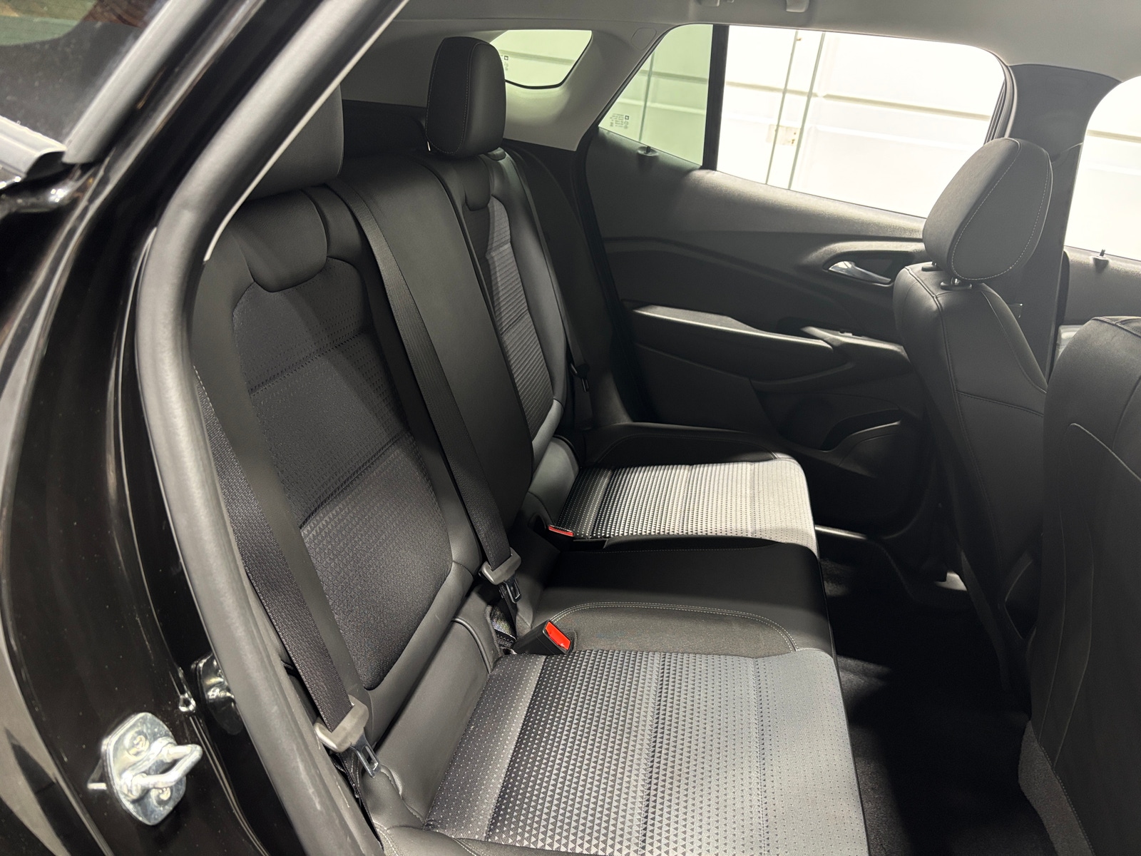 Thumbnail: 2025 Chevrolet Trax - 6