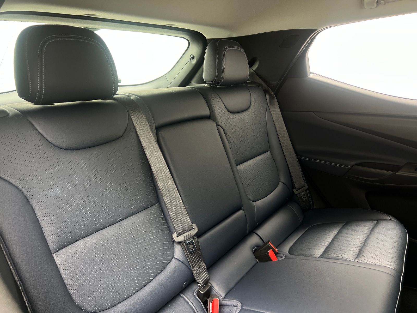 Thumbnail: 2023 Chevrolet Bolt EUV - 5