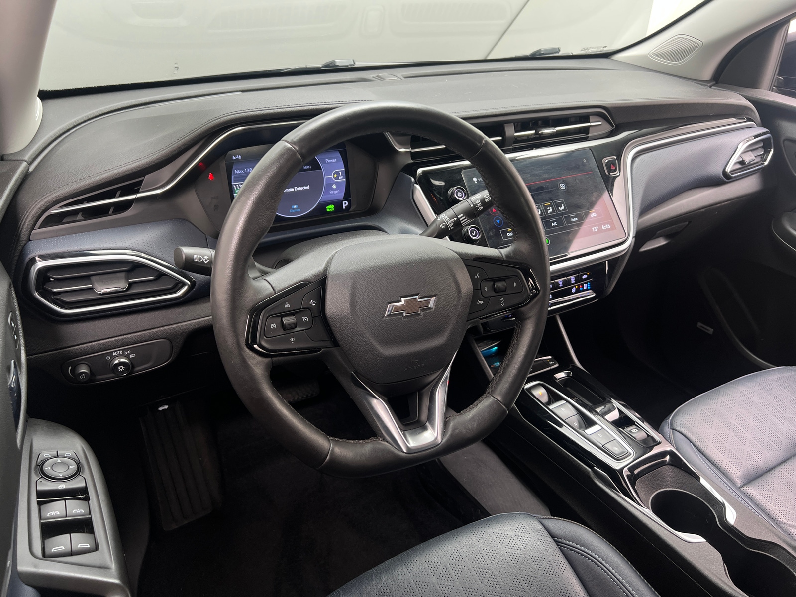 Thumbnail: 2023 Chevrolet Bolt EUV - 2