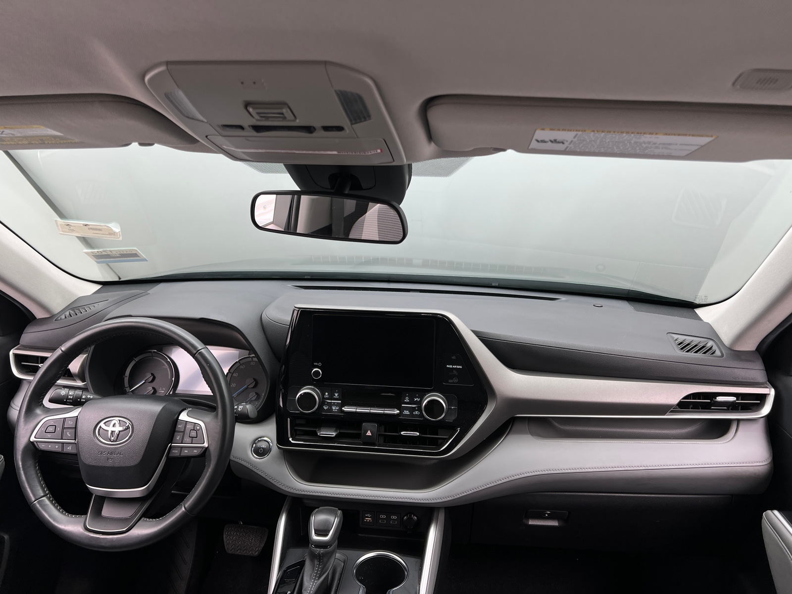 Thumbnail: 2023 Toyota Highlander - 3