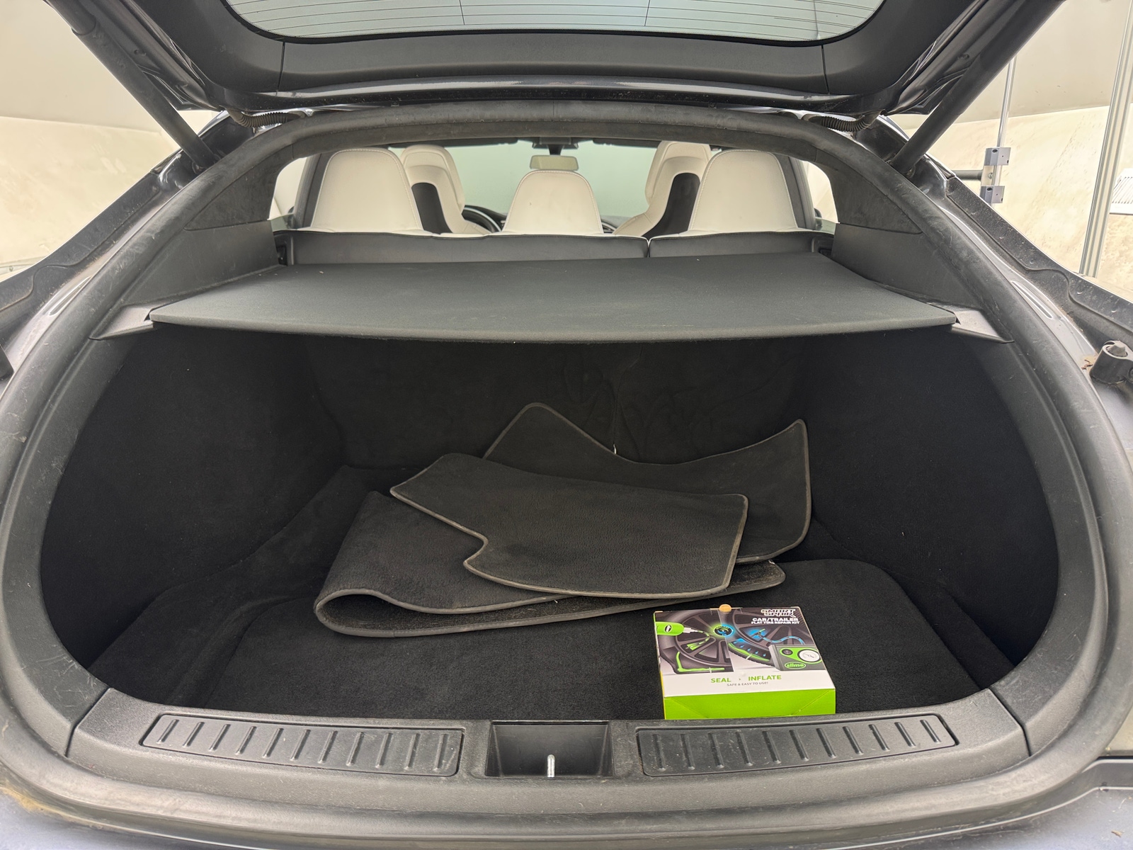 Thumbnail: 2017 Tesla Model S - 6