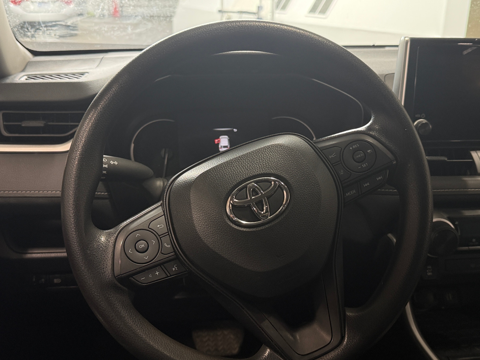 Thumbnail: 2023 Toyota RAV4 - 5