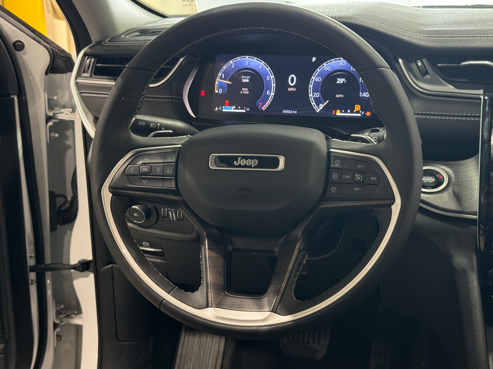 Thumbnail: 2023 Jeep Grand Cherokee - 4