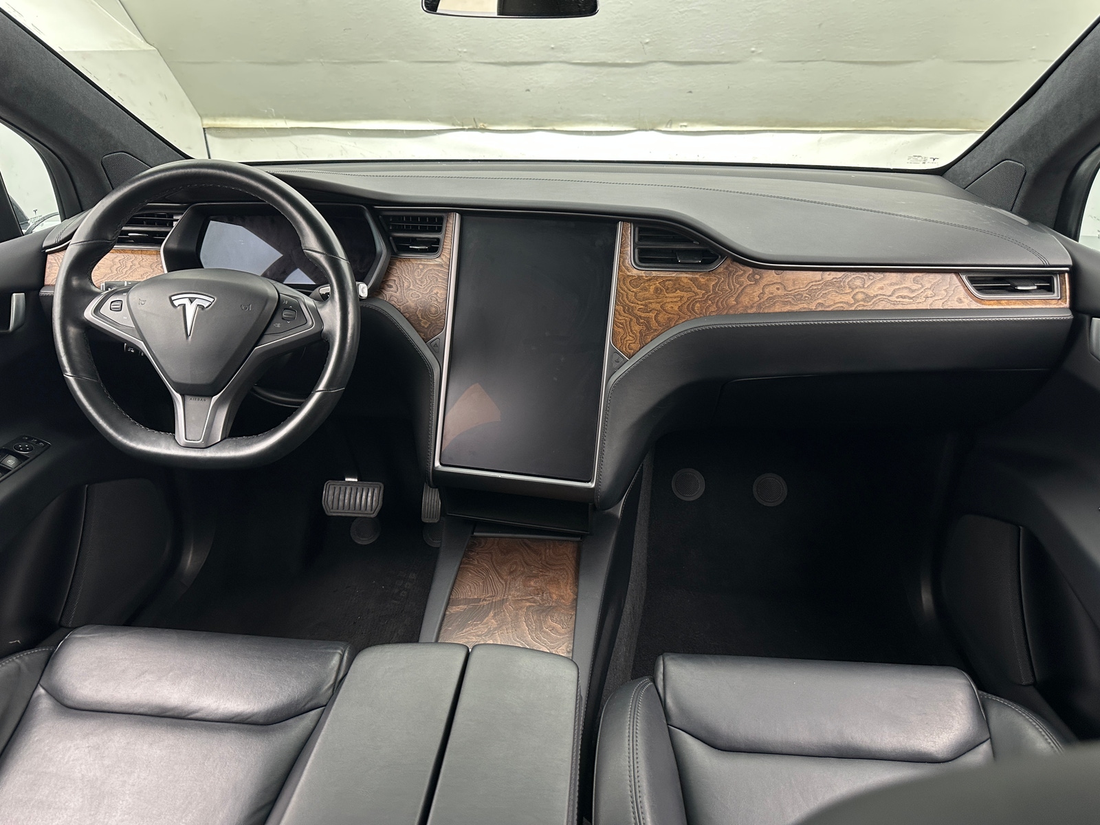 Thumbnail: 2020 Tesla Model X - 2