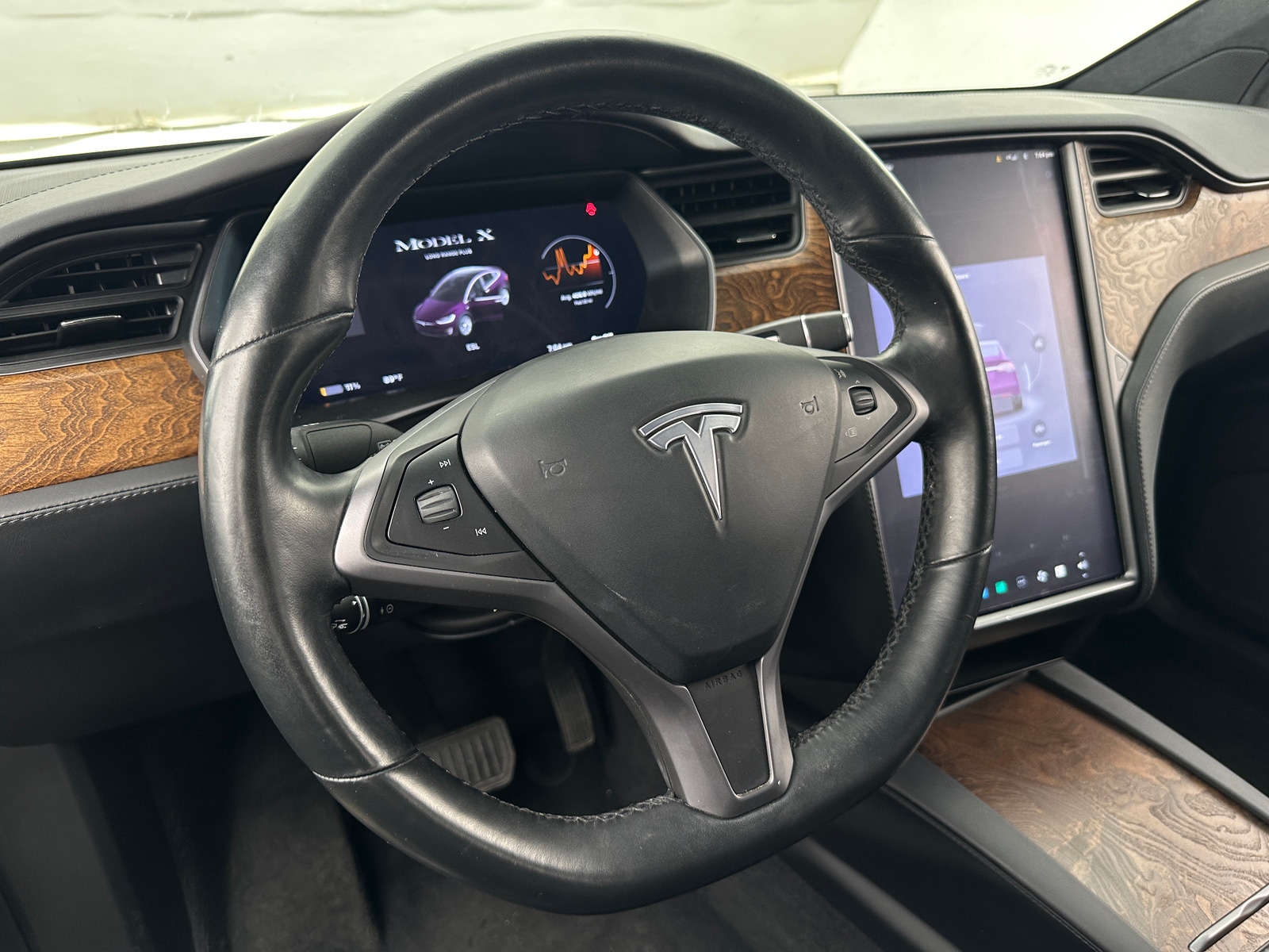 Thumbnail: 2020 Tesla Model X - 4