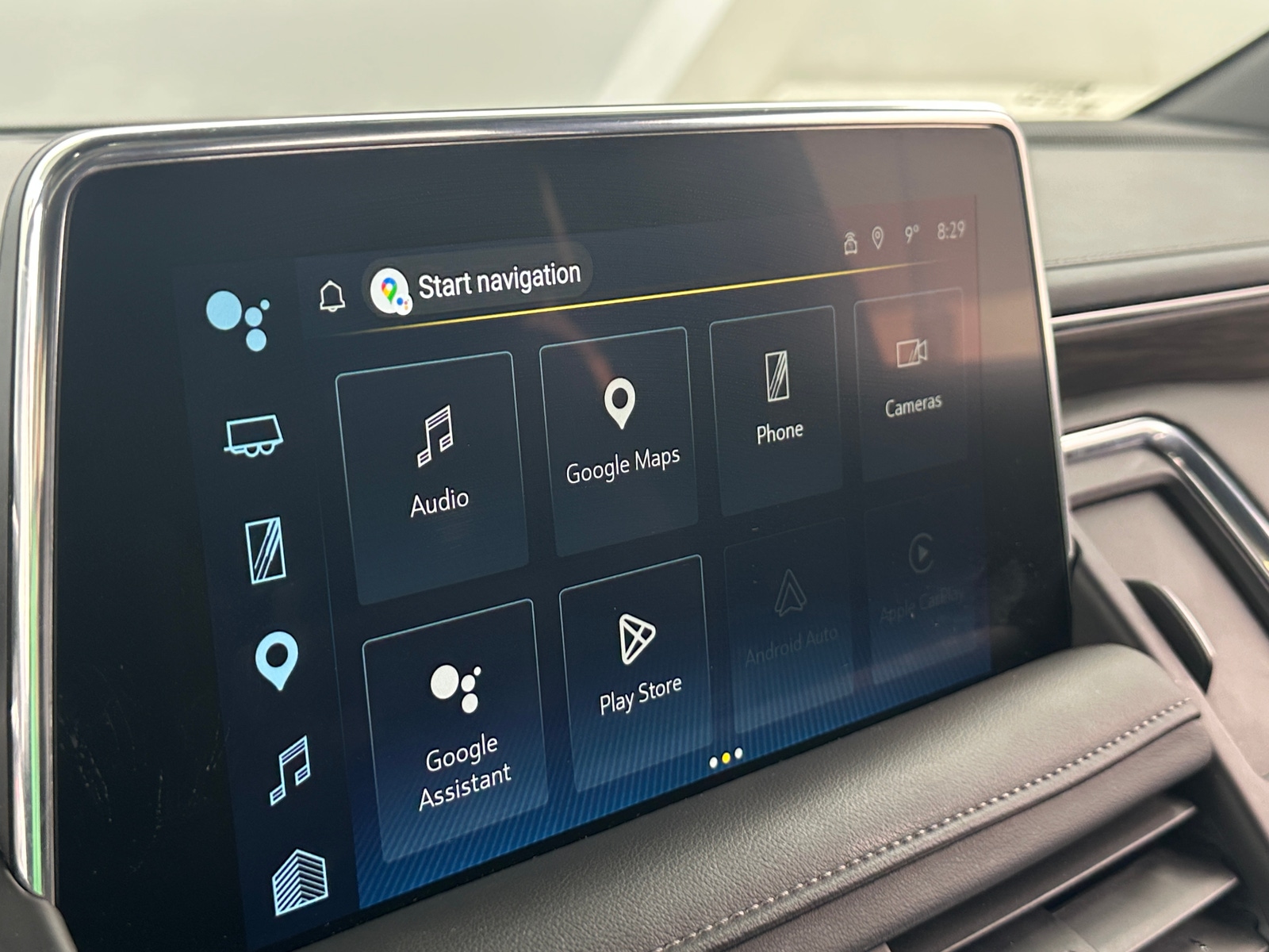 Thumbnail: 2023 Chevrolet Tahoe - 3