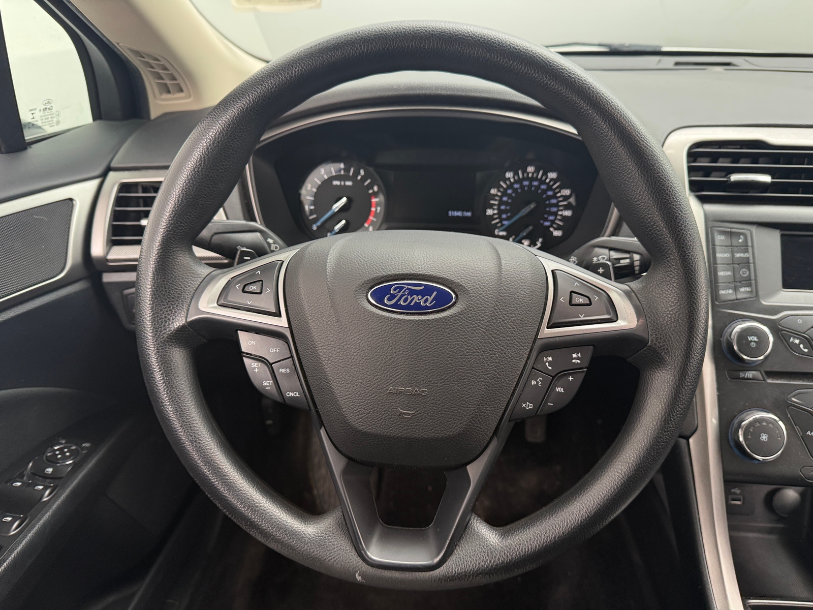 Thumbnail: 2017 Ford Fusion - 5