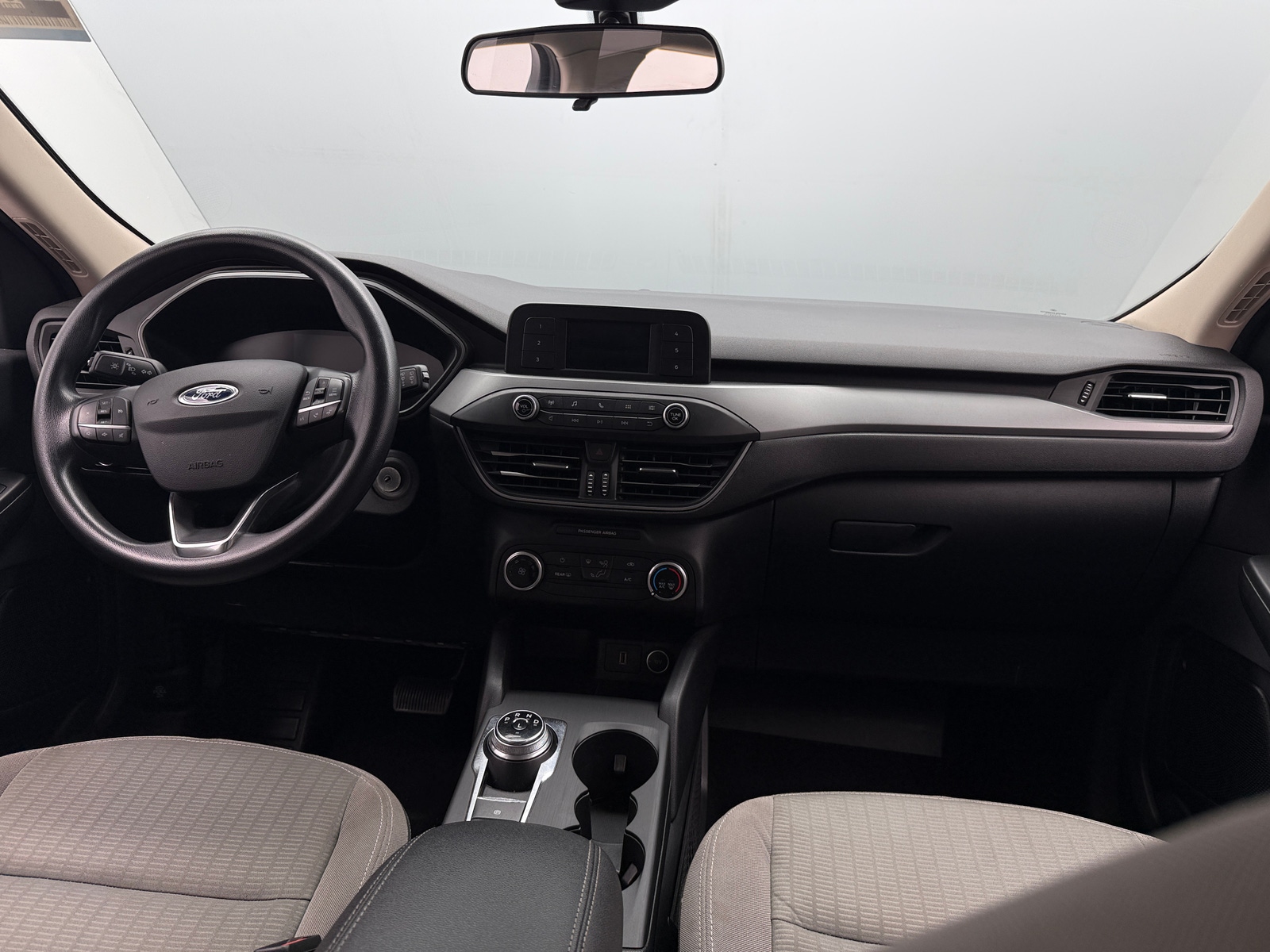 Thumbnail: 2020 Ford Escape - 3