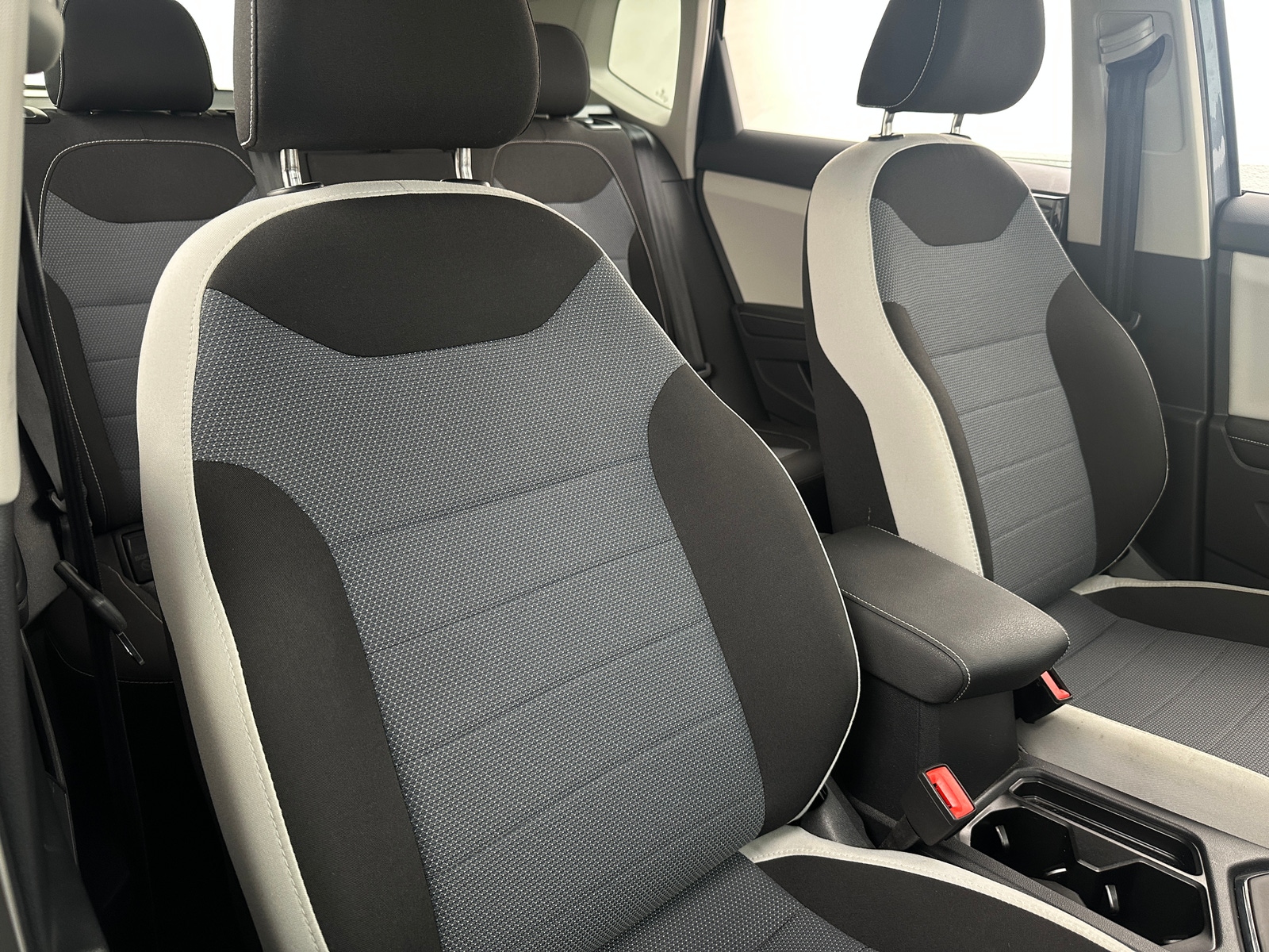 Thumbnail: 2025 Volkswagen Taos - 2