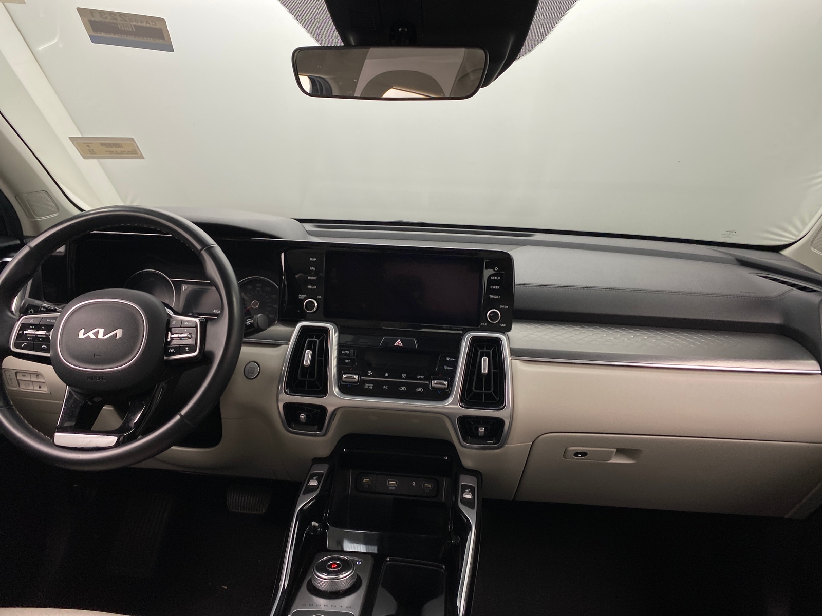 Thumbnail: 2022 Kia Sorento - 2